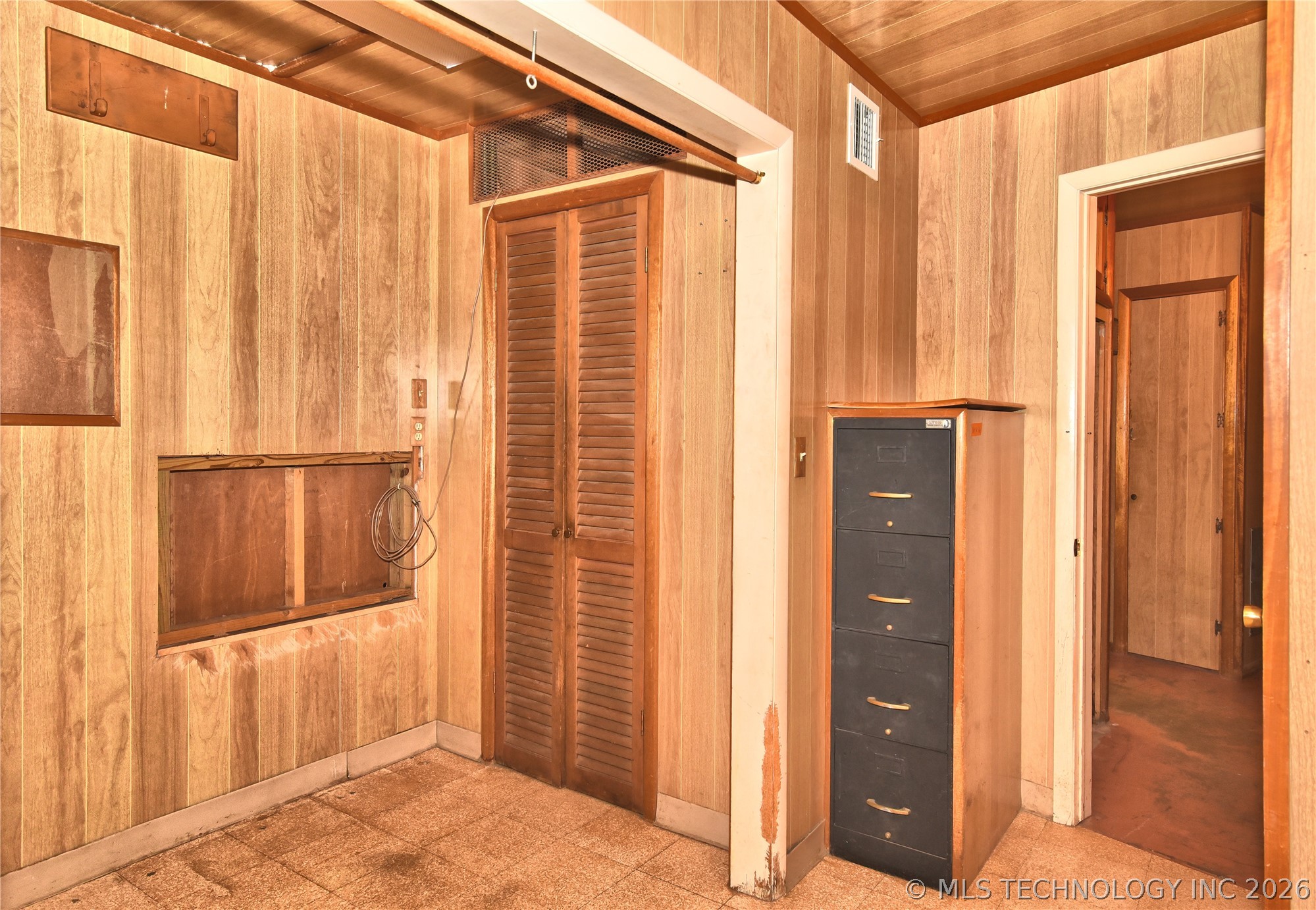 4659 E 55th Place Tulsa OK 74135
