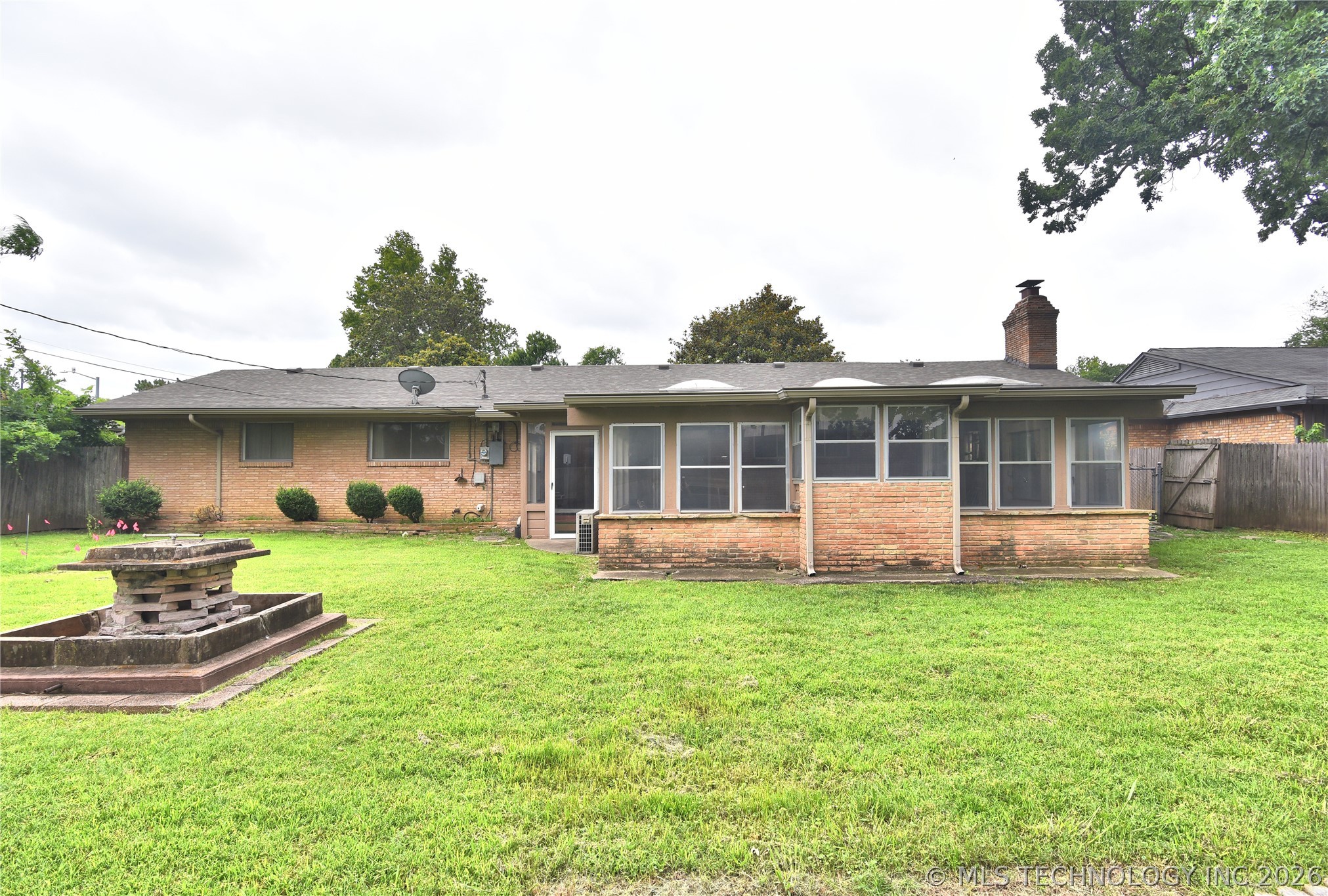 4659 E 55th Place Tulsa OK 74135