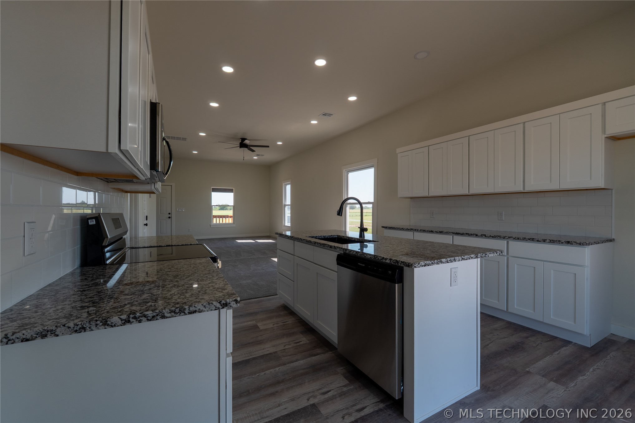 7082 Garfield Road S Beggs OK 74421