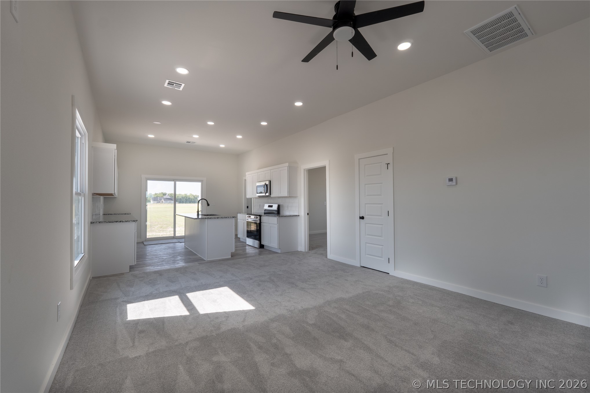 7082 Garfield Road S Beggs OK 74421
