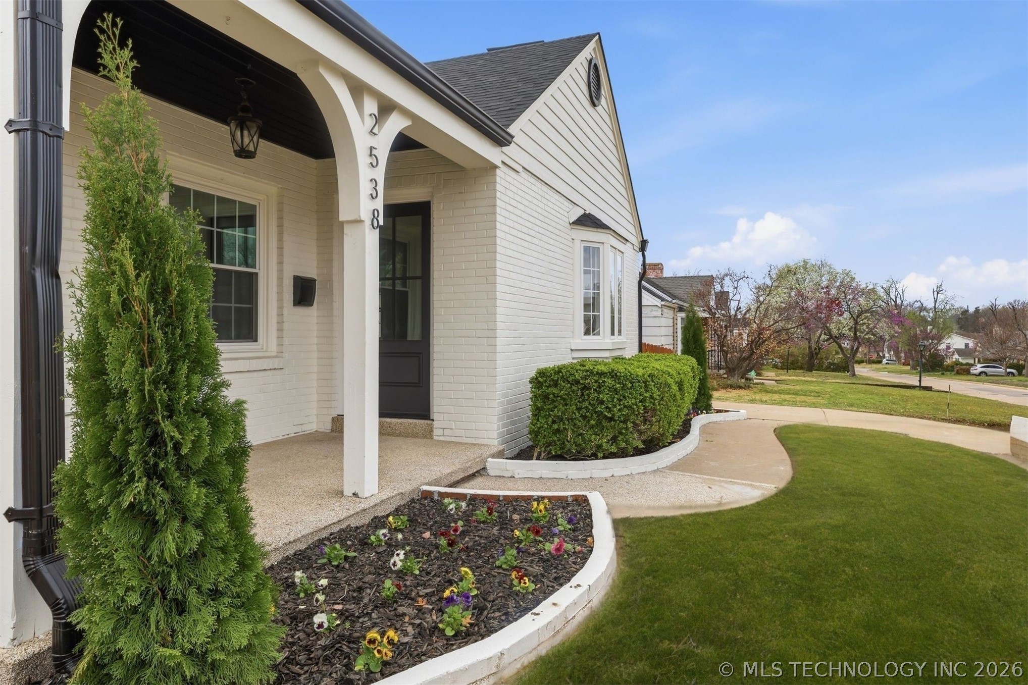 2538 E 17th Place Tulsa OK 74104