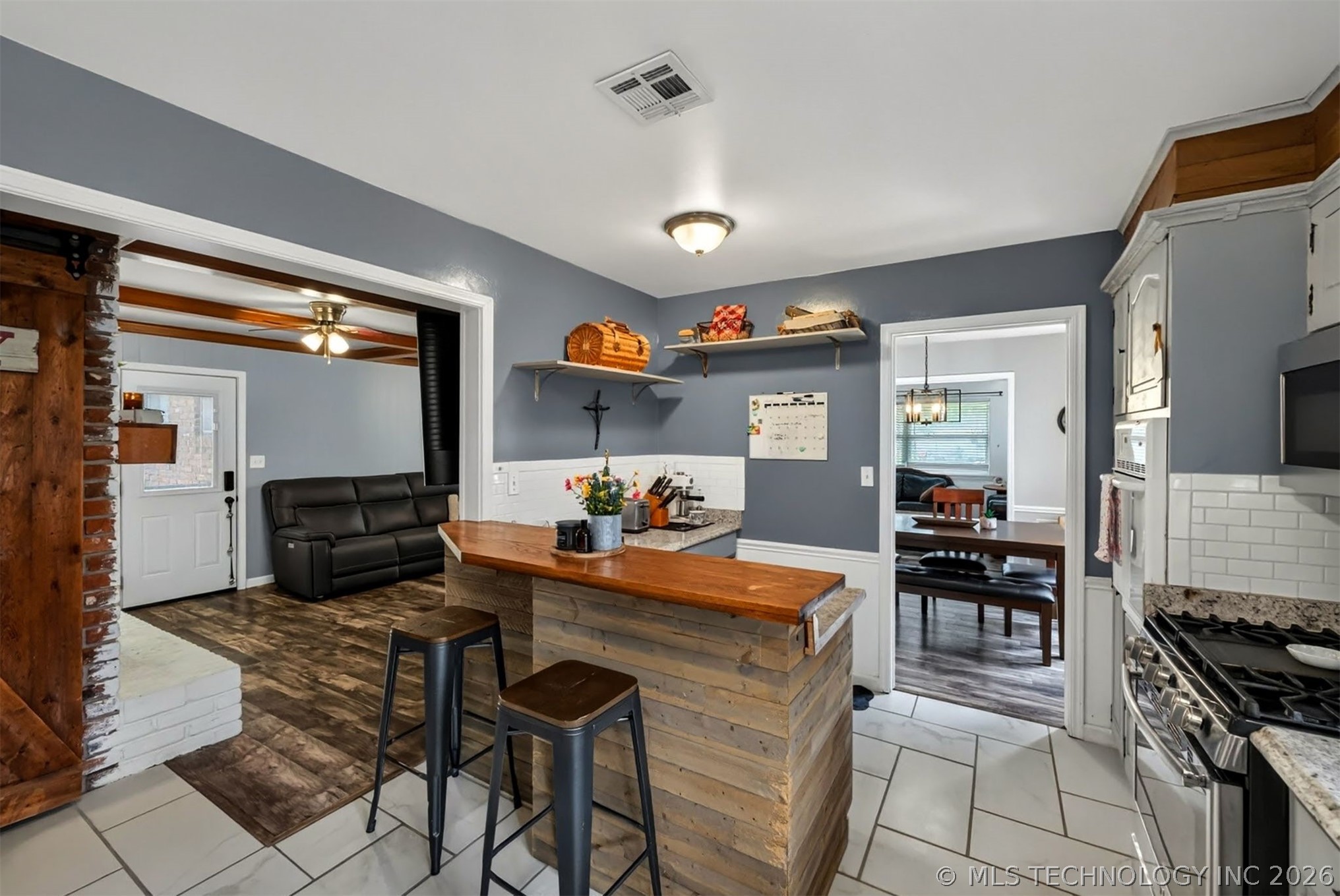 8621 E 38th Place Tulsa OK 74145