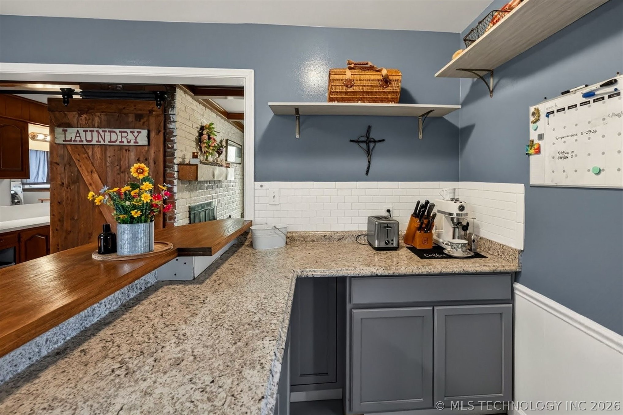 8621 E 38th Place Tulsa OK 74145