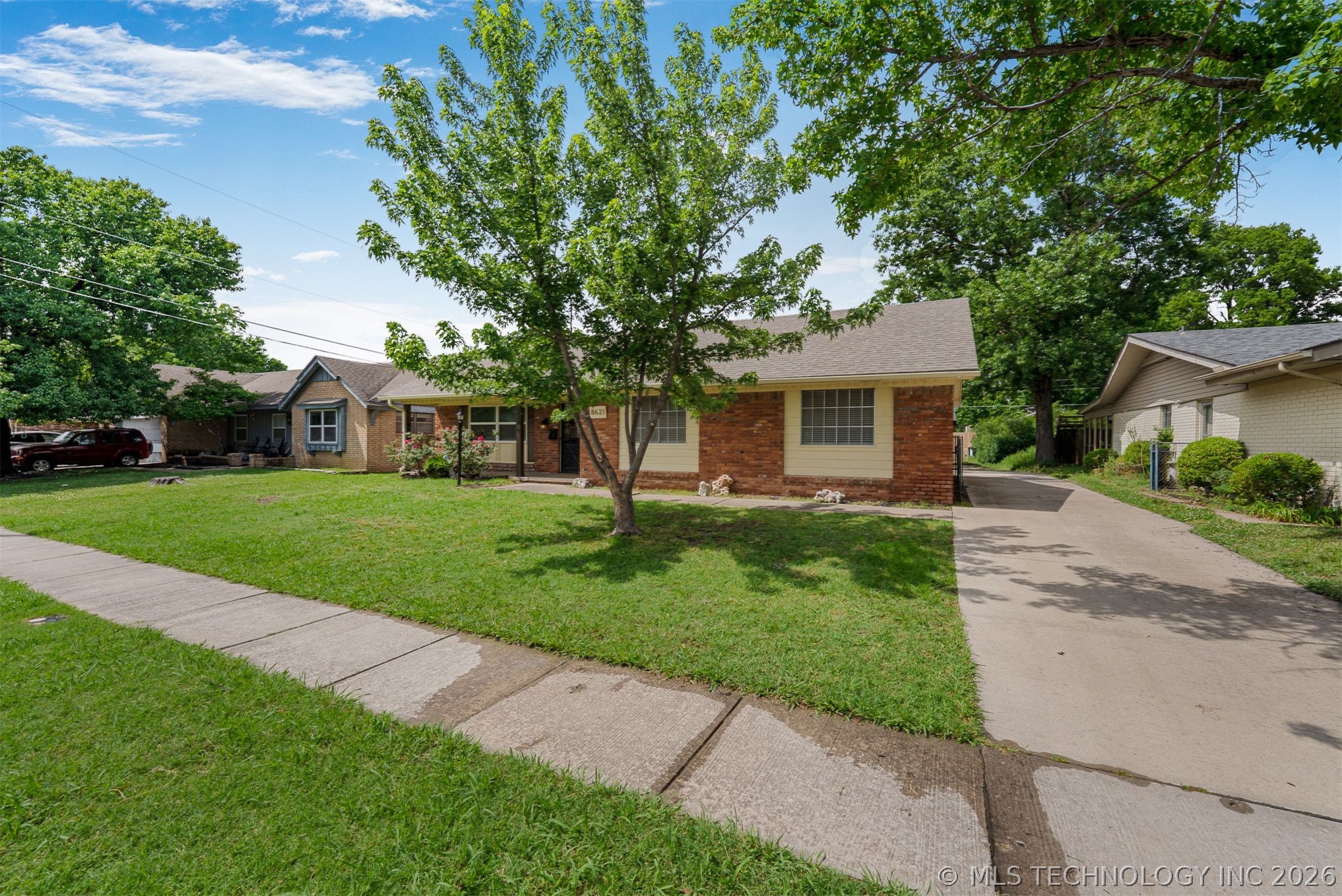 8621 E 38th Place Tulsa OK 74145