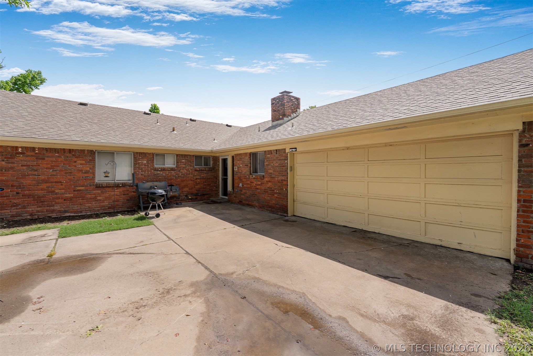 8621 E 38th Place Tulsa OK 74145