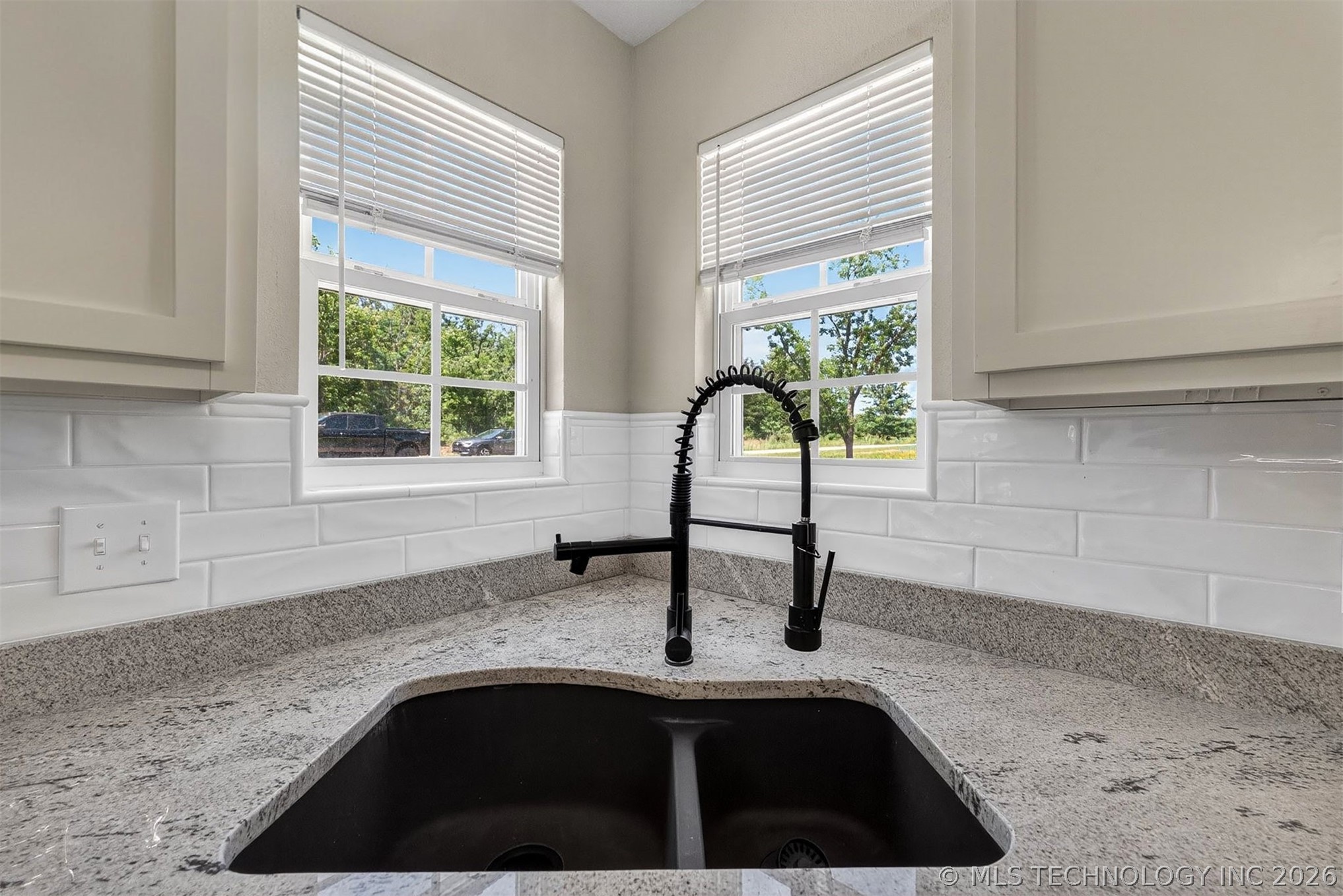 8590 E State Highway 20 Claremore OK 74019