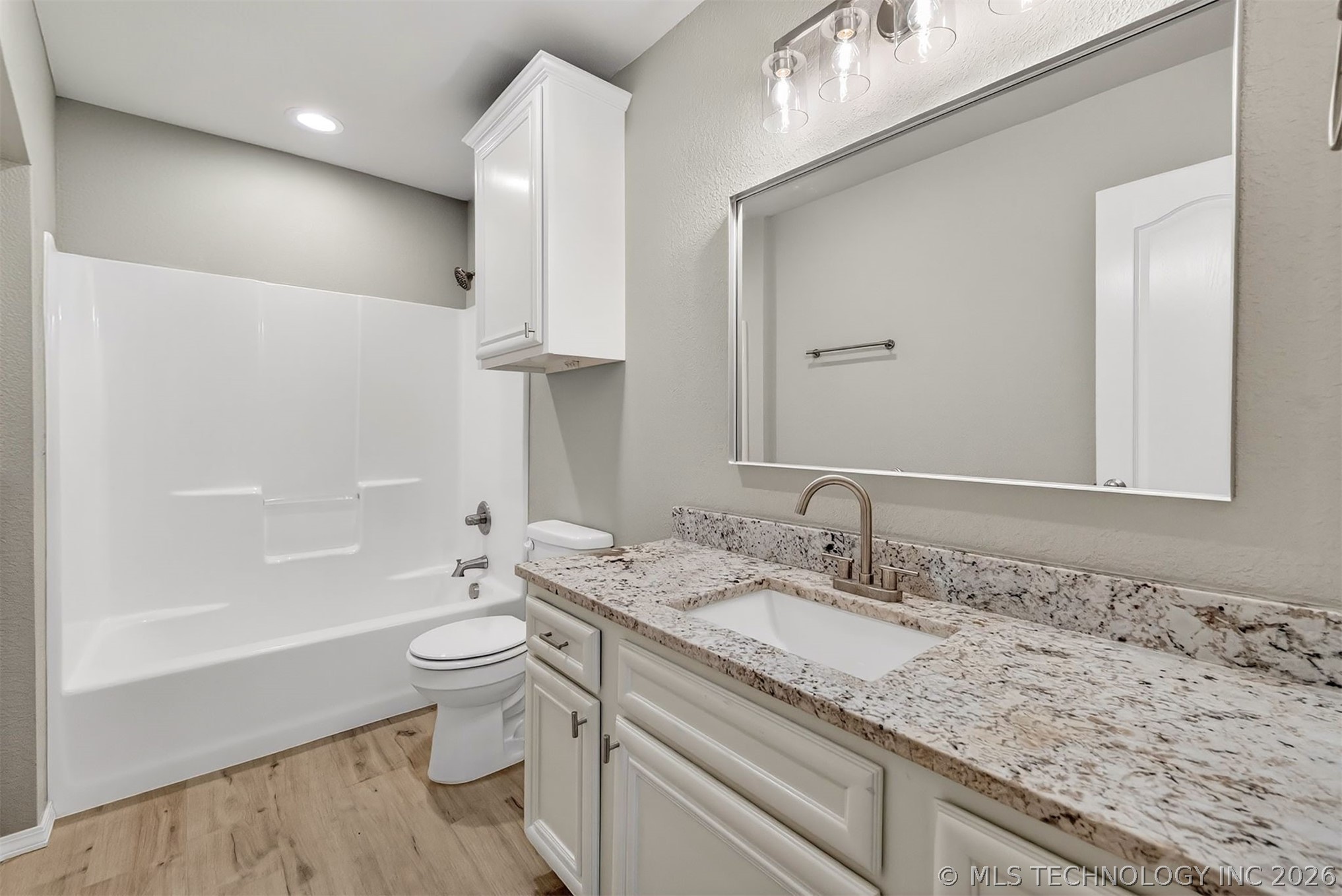 8590 E State Highway 20 Claremore OK 74019