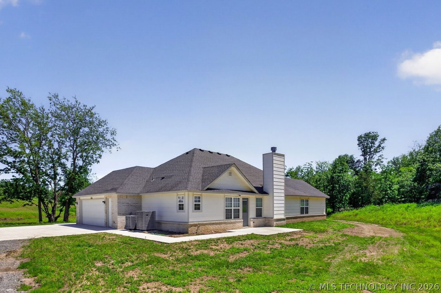 8590 E State Highway 20 Claremore OK 74019