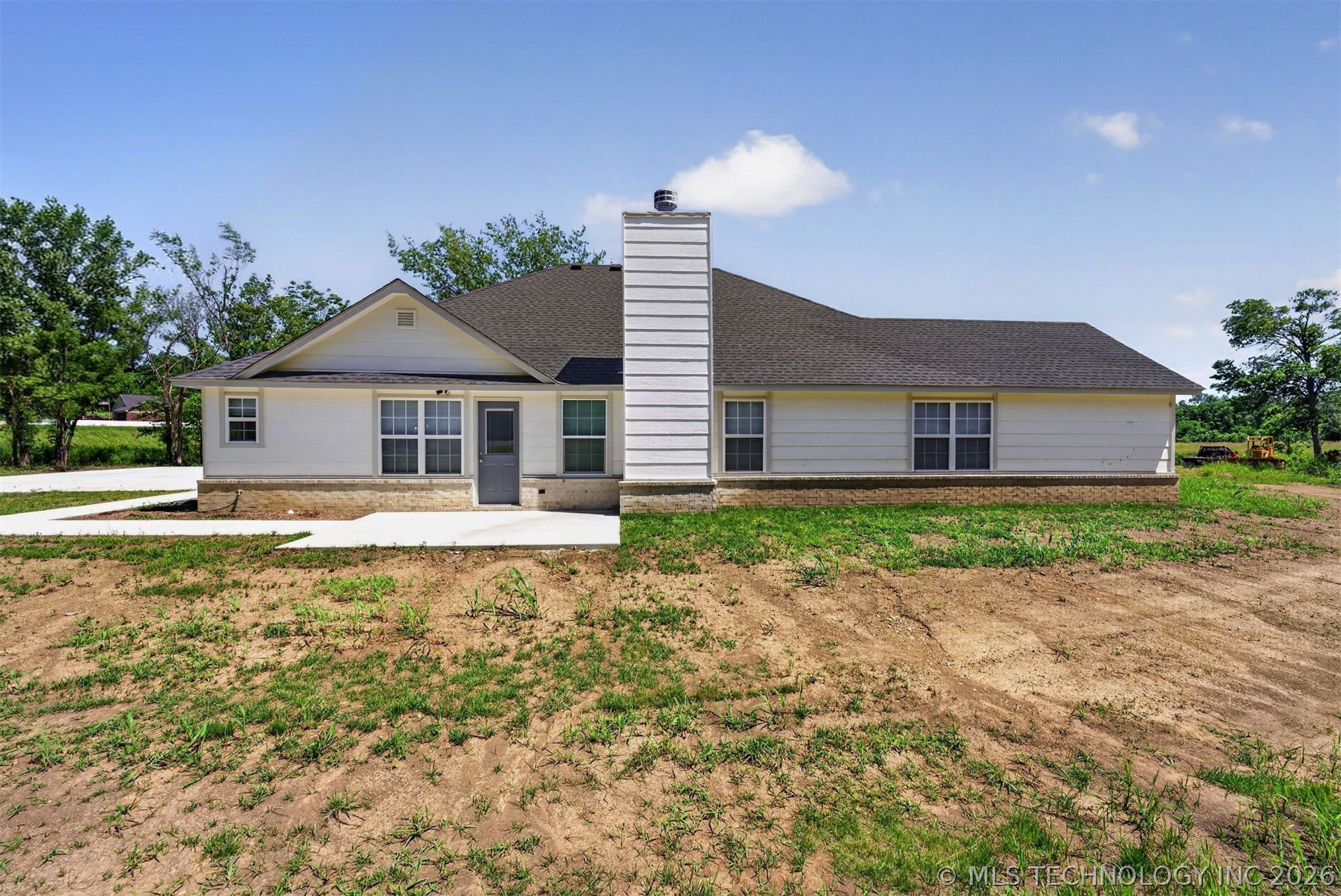 8590 E State Highway 20 Claremore OK 74019