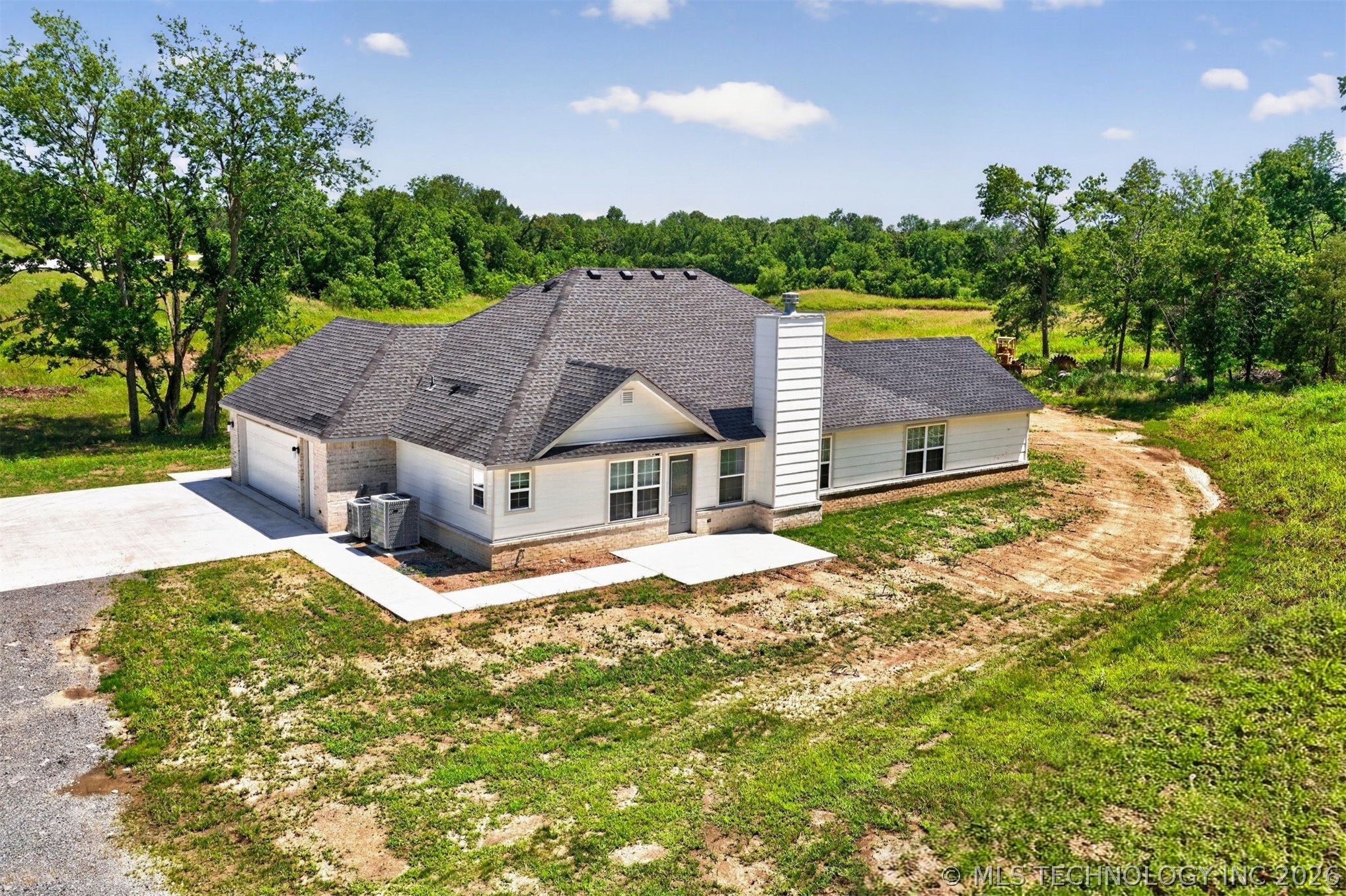 8590 E State Highway 20 Claremore OK 74019