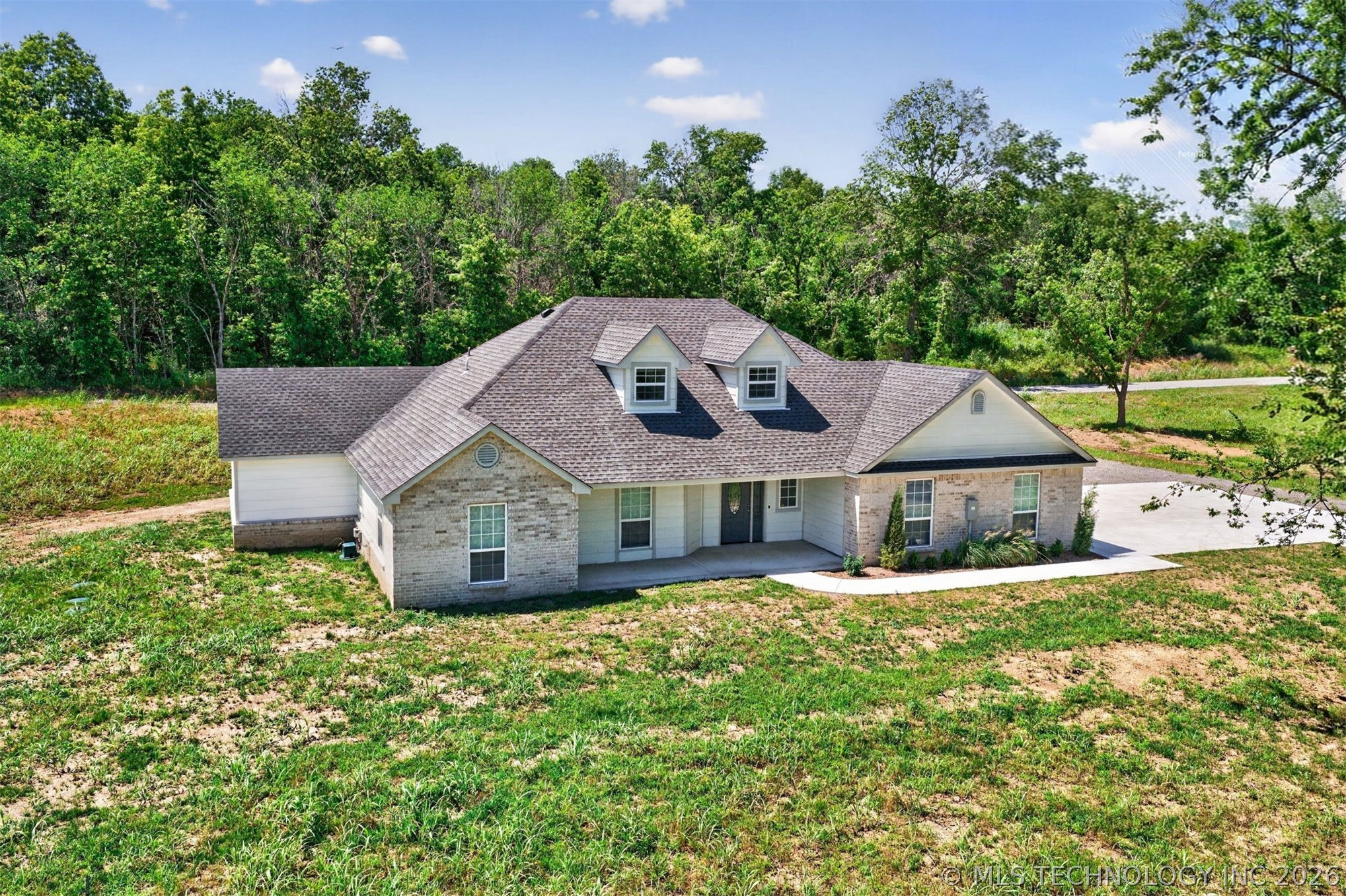 8590 E State Highway 20 Claremore OK 74019