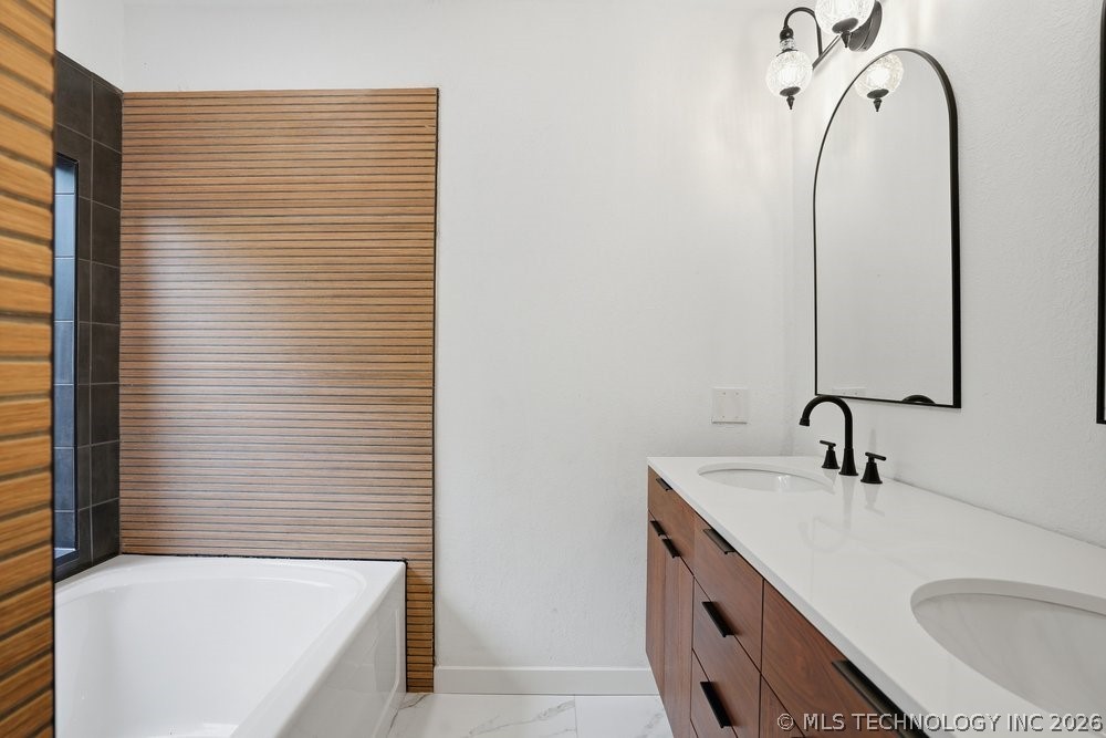 8401 S Fawnwood Court Broken Arrow OK 74011