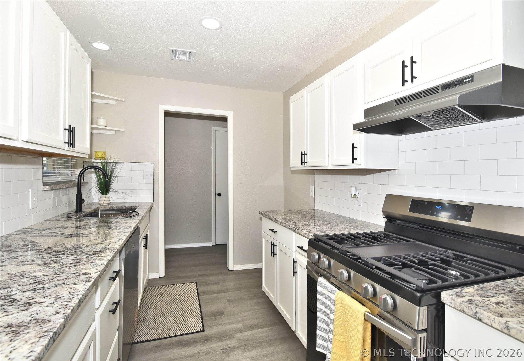523 W Urbana Street Broken Arrow OK 74012