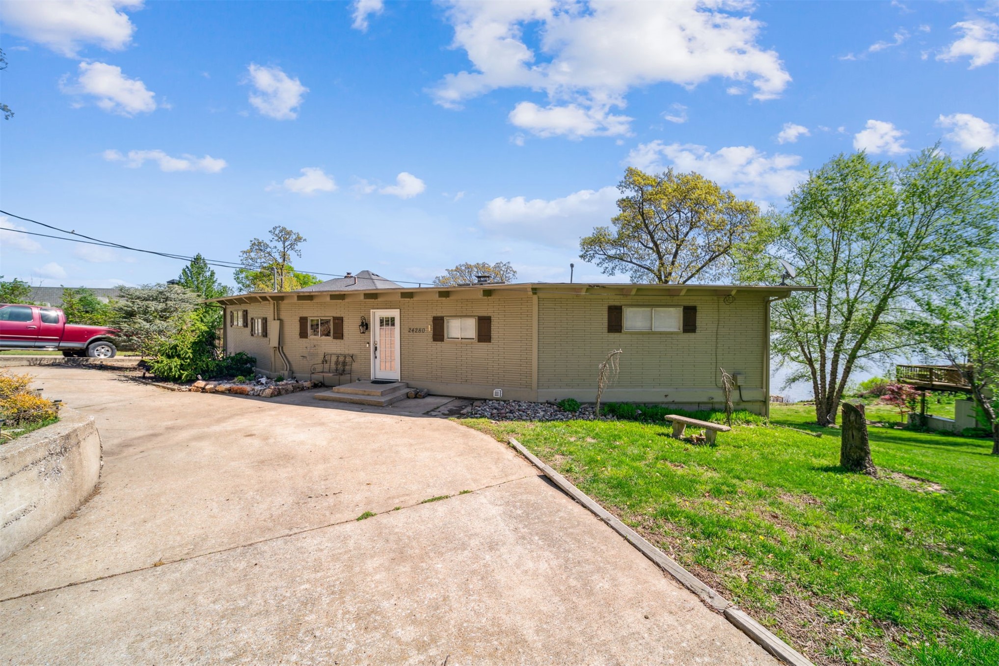 24280 S 610 Drive Grove OK 74344