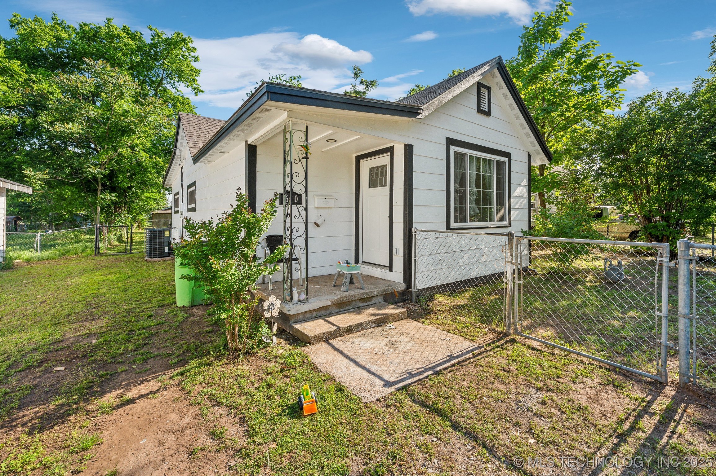 610 E 4th Avenue Bristow OK 74010