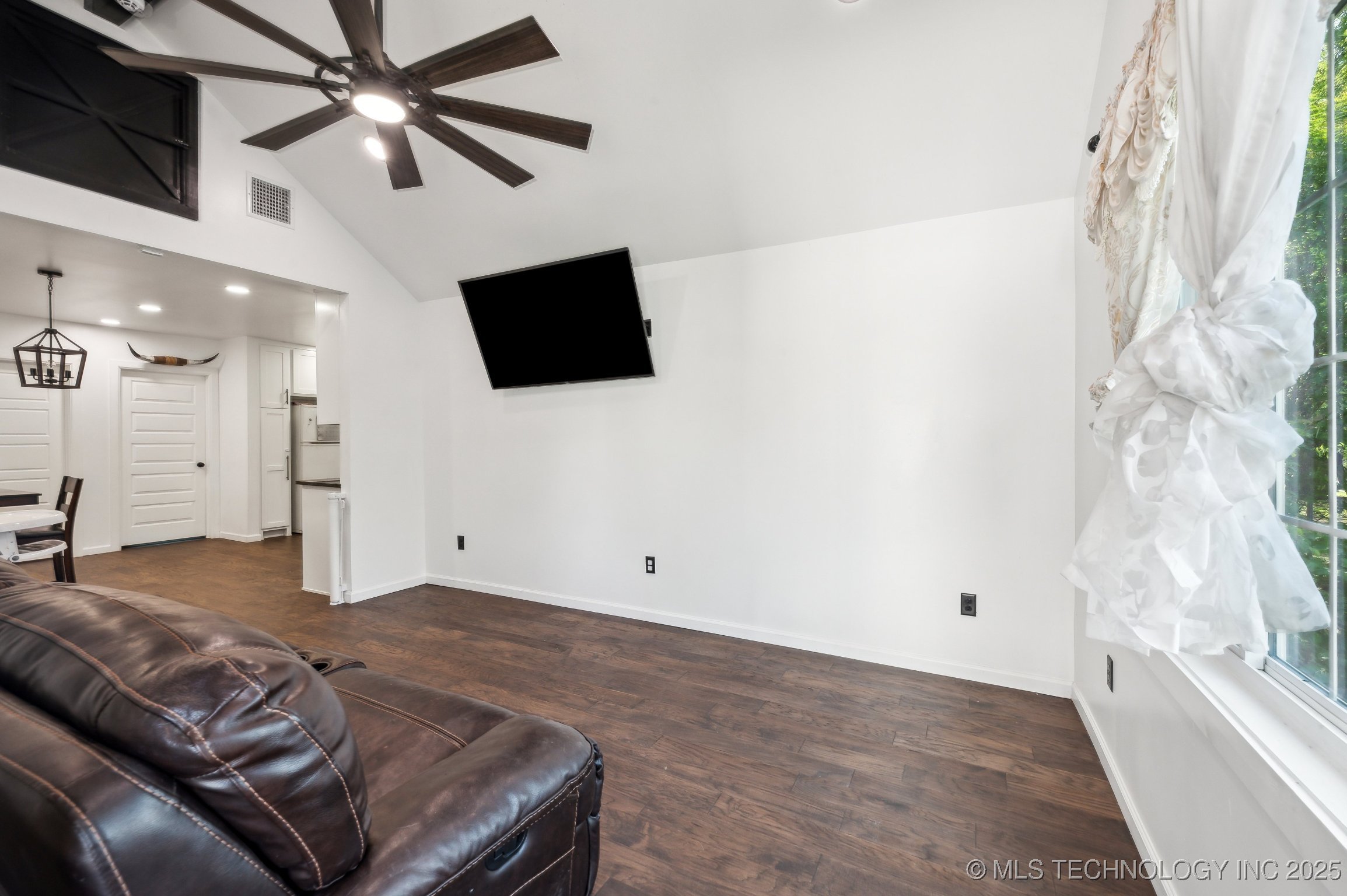 610 E 4th Avenue Bristow OK 74010