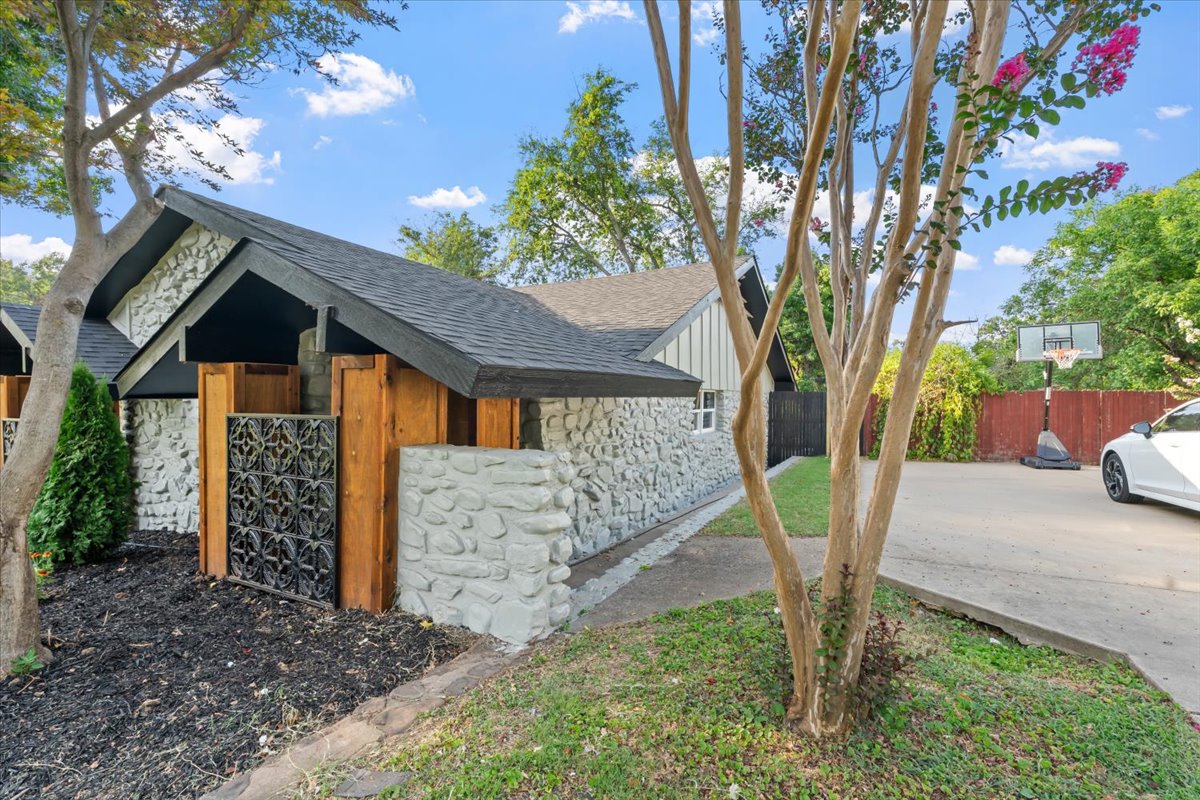 6021 E 55th Street Tulsa OK 74135