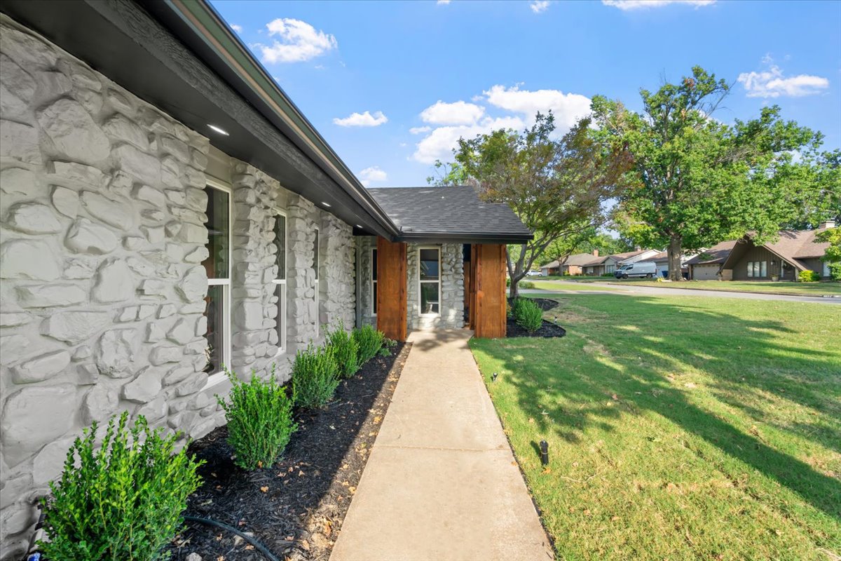 6021 E 55th Street Tulsa OK 74135