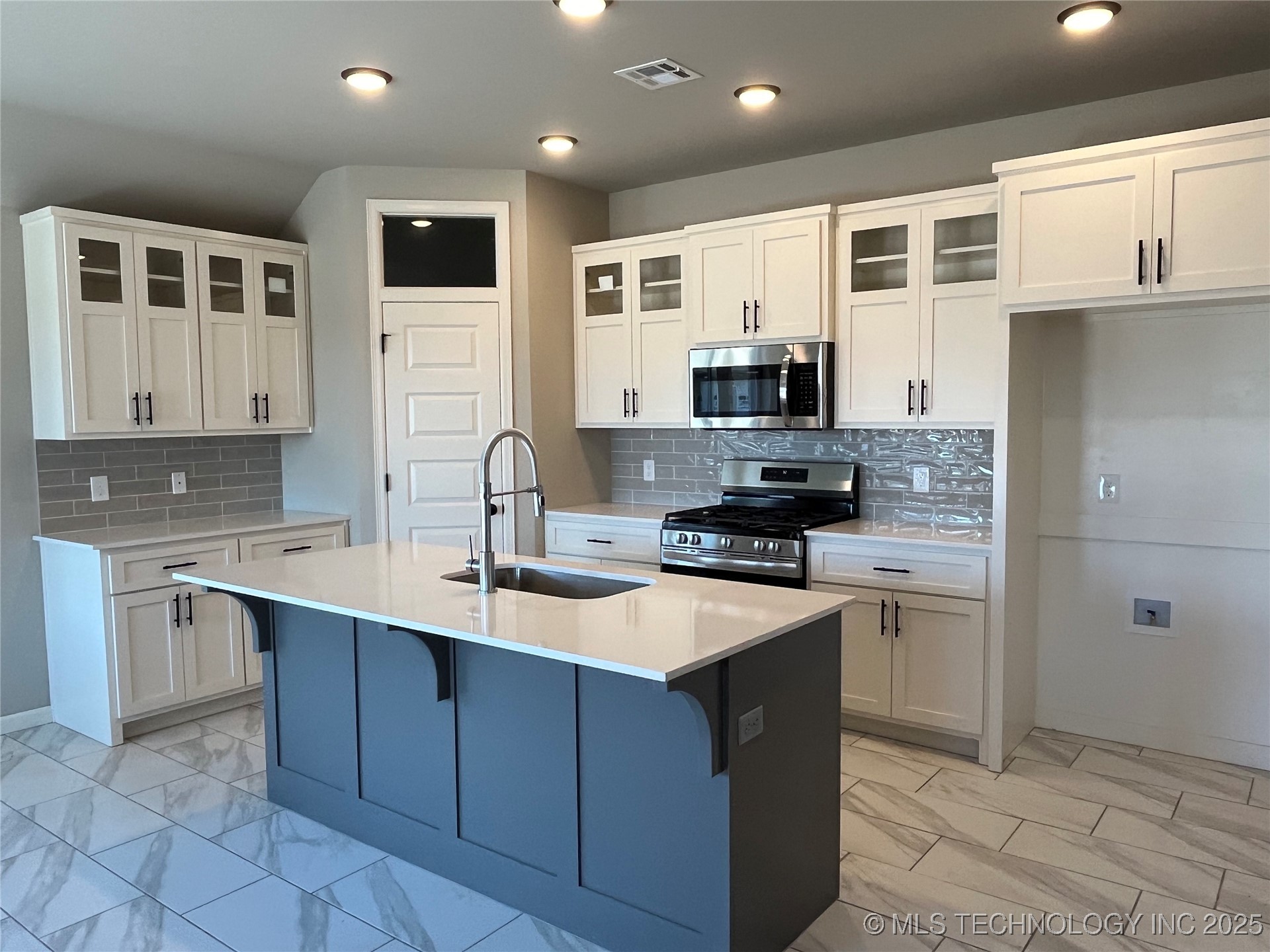 10890 S 278 Eastavenue Coweta OK 74429