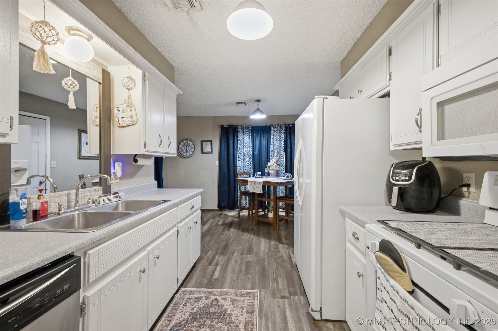 917 W 24th Ada OK 74820