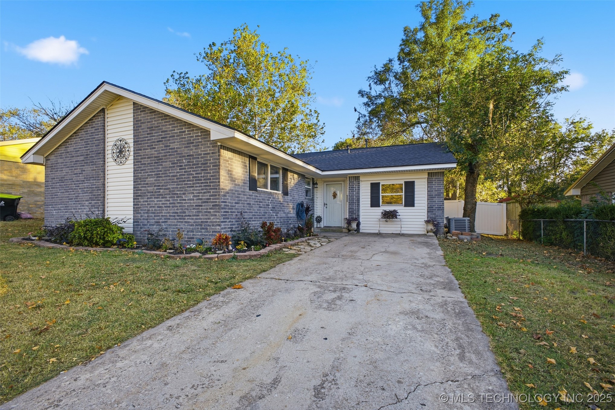 917 W 24th Ada OK 74820