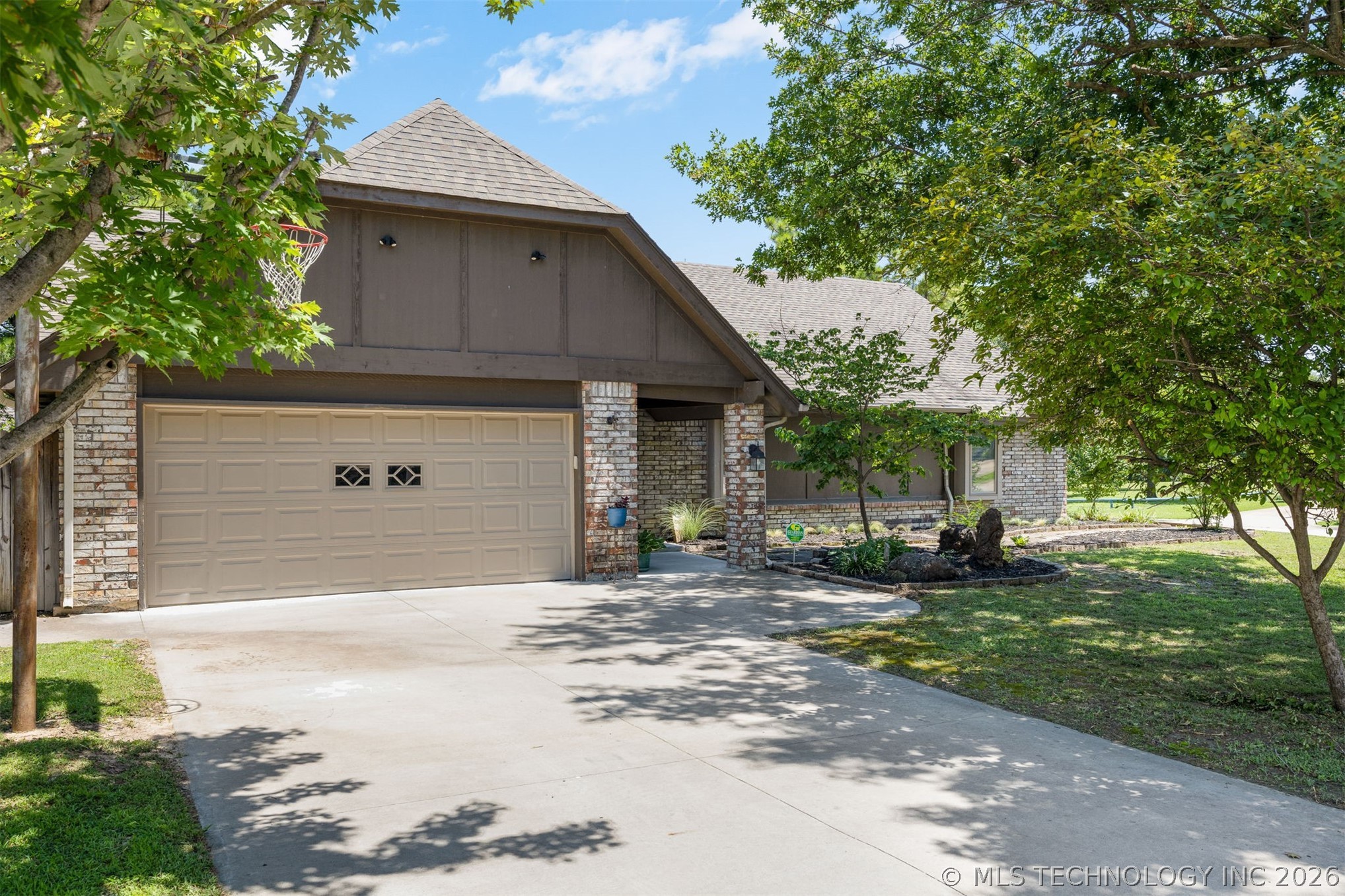 9225 S 70th Eastavenue Tulsa OK 74133