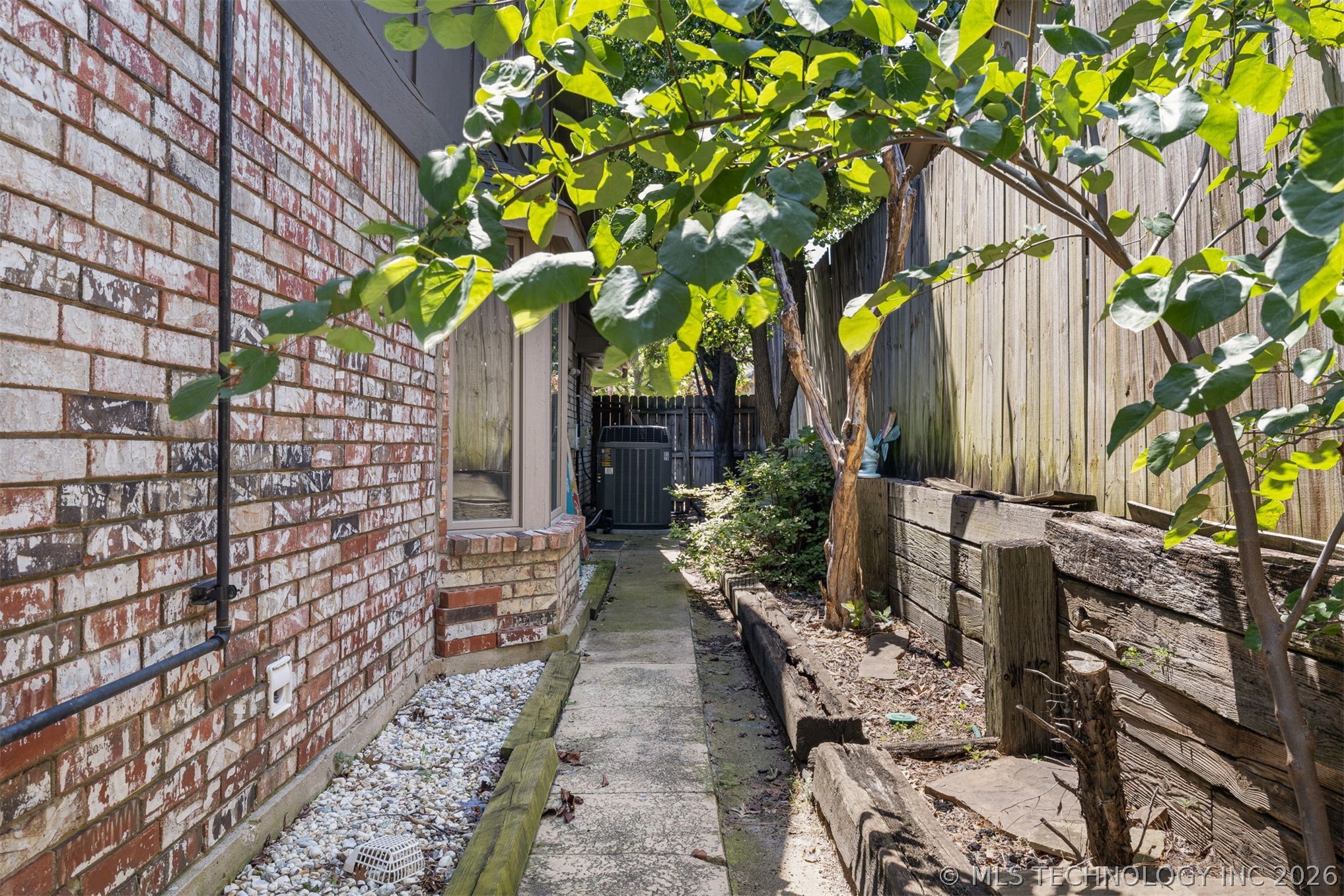 9225 S 70th Eastavenue Tulsa OK 74133