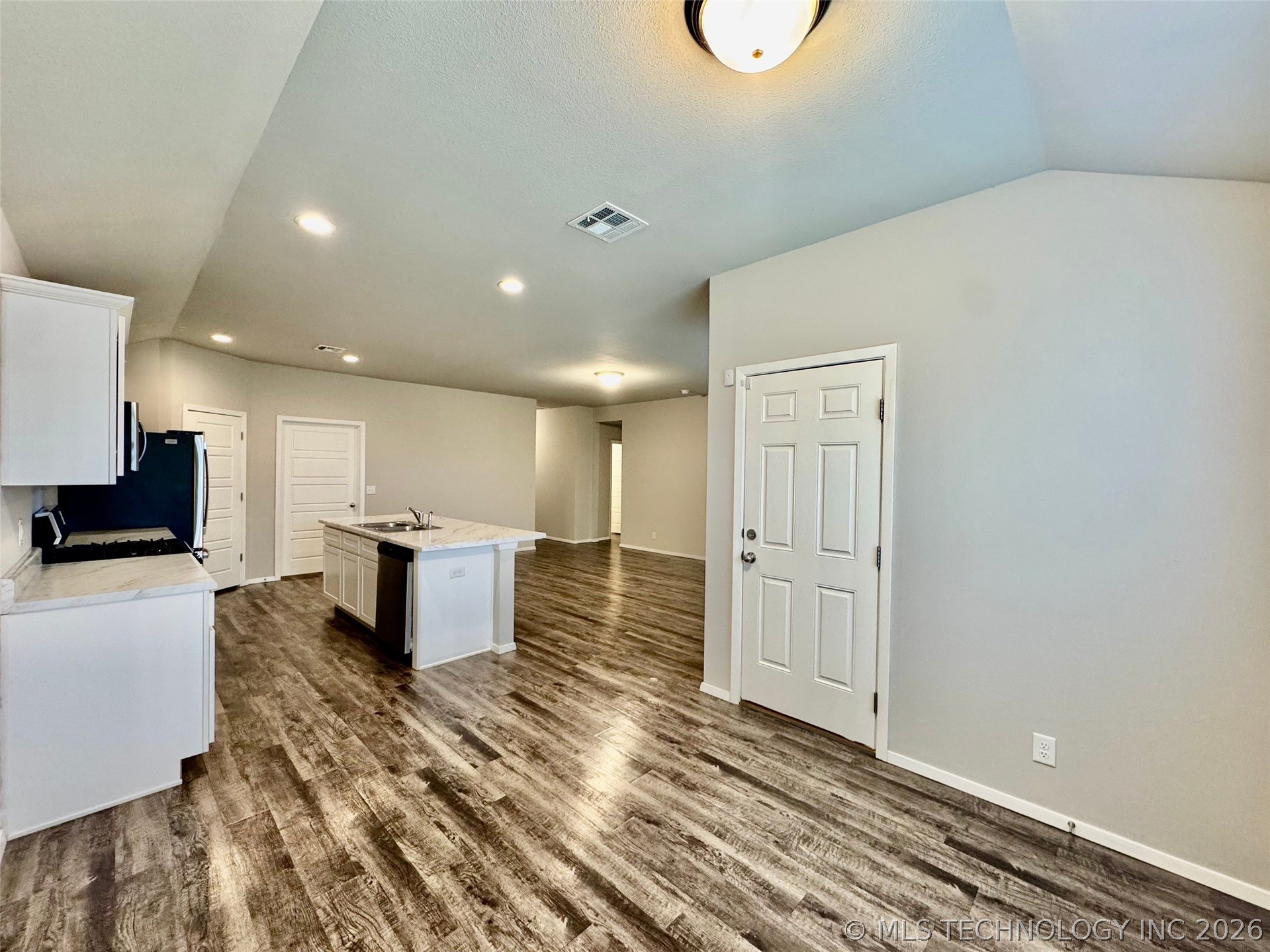 14236 N 73rd Eastavenue Collinsville OK 74021