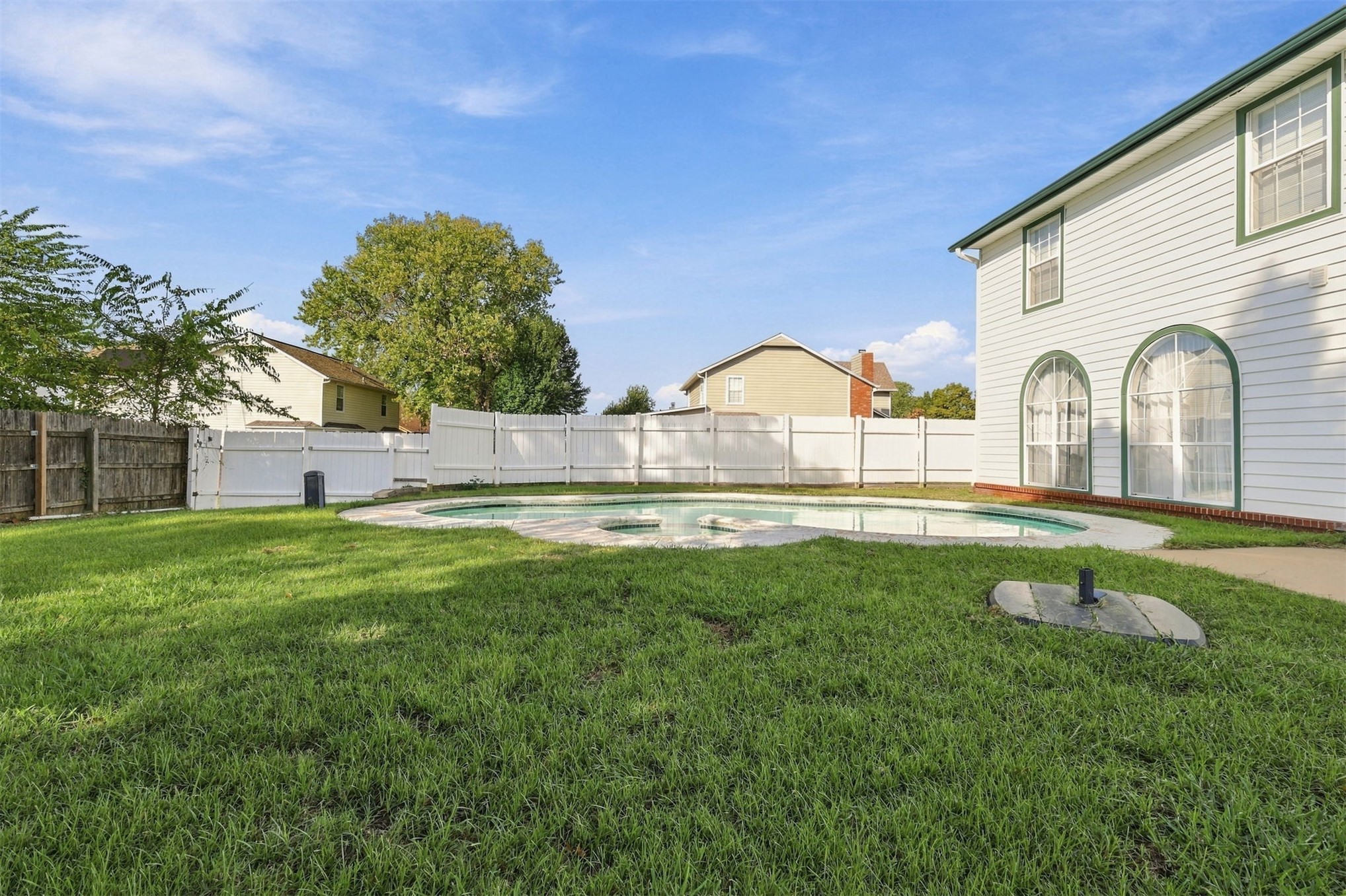 4441 W Queens Street N Broken Arrow OK 74012