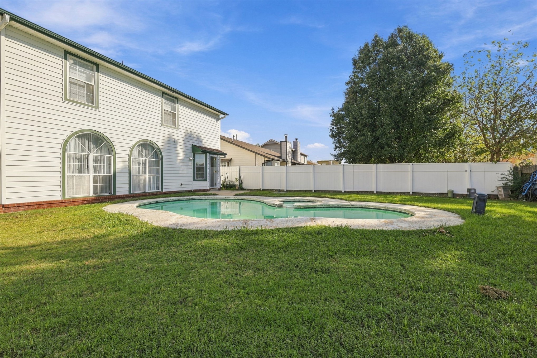4441 W Queens Street N Broken Arrow OK 74012
