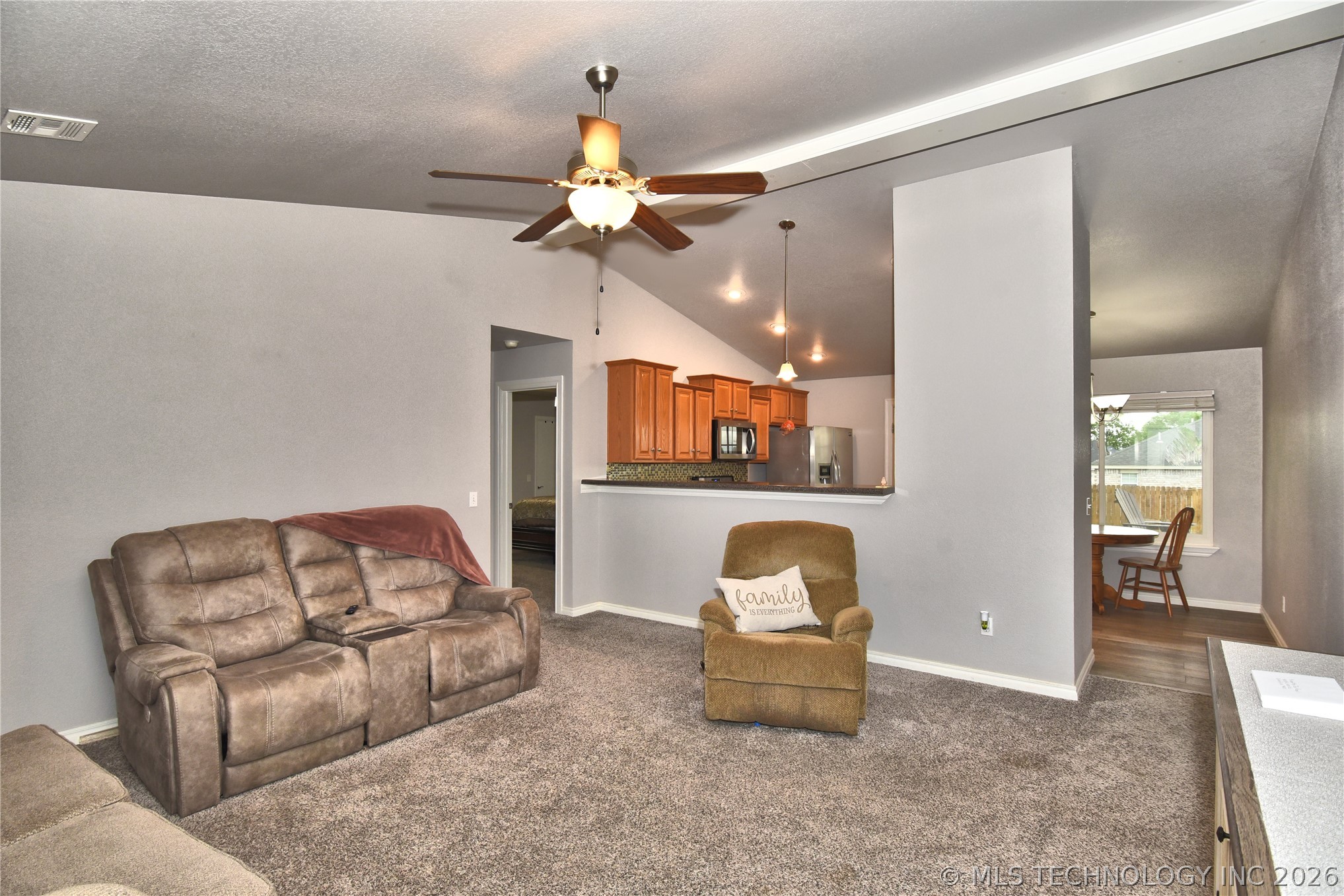 621 S Creek Street Skiatook OK 74070