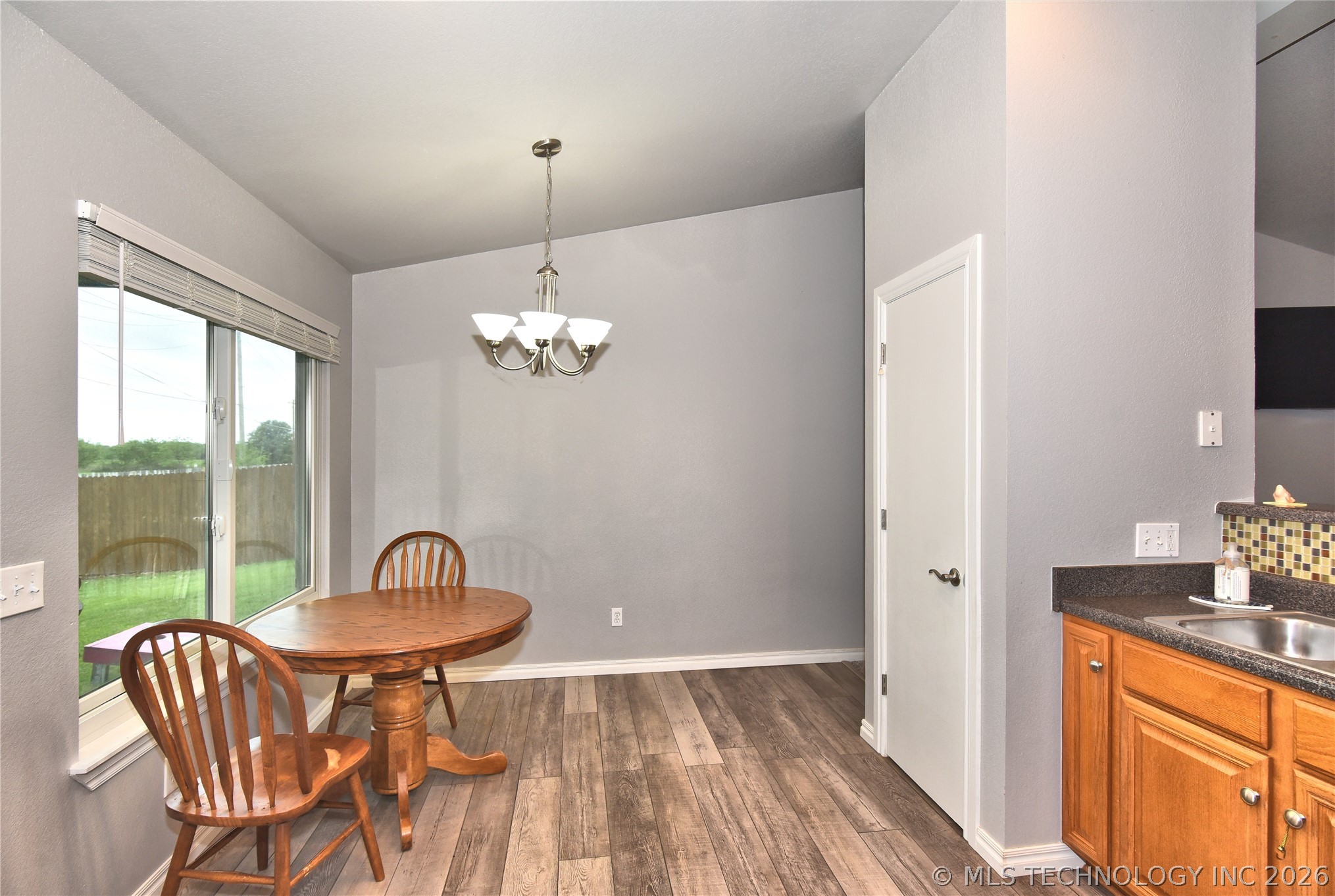 621 S Creek Street Skiatook OK 74070
