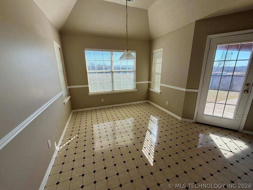 8313 E Lansing Avenue Broken Arrow OK 74014
