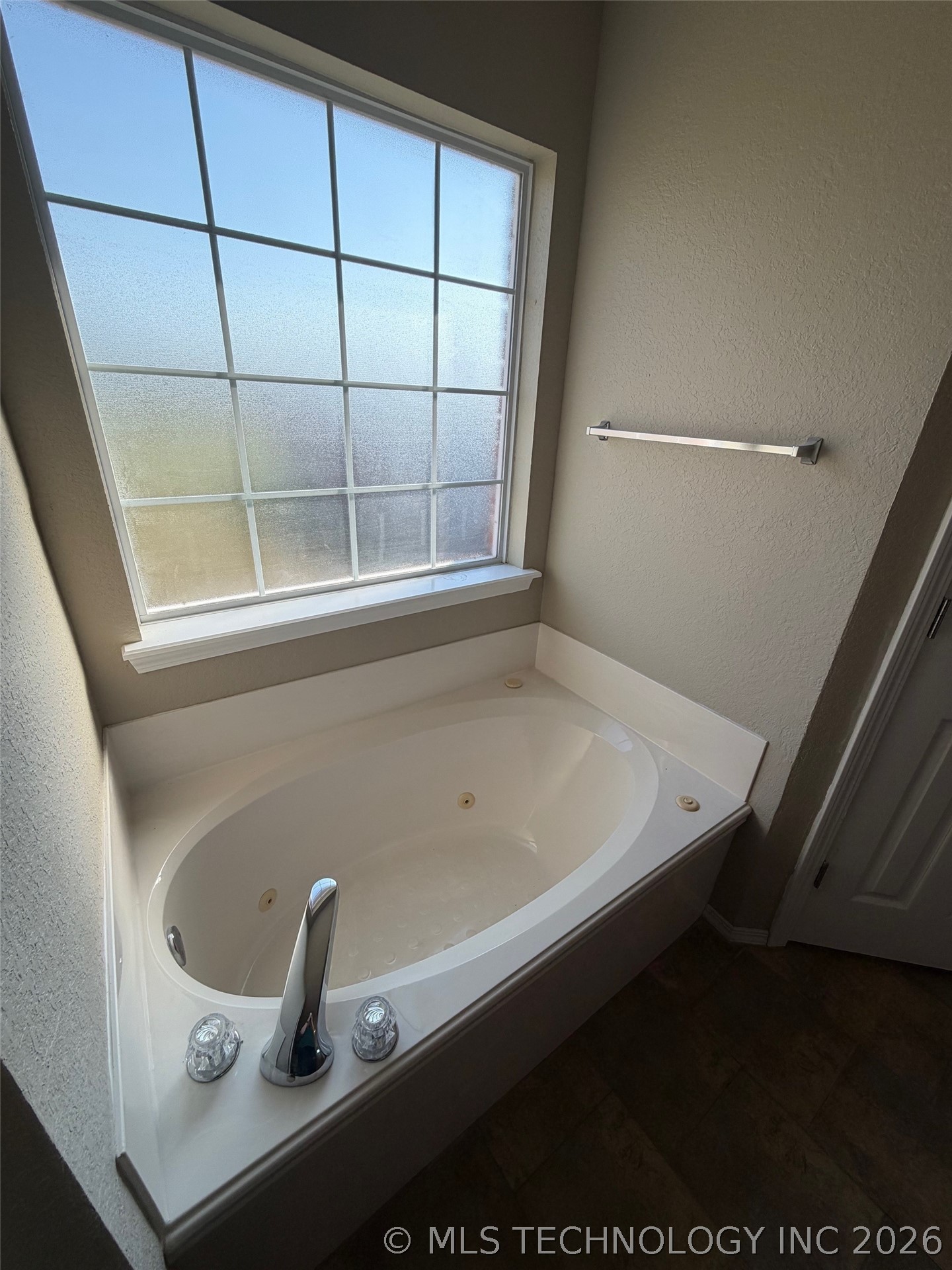 8313 E Lansing Avenue Broken Arrow OK 74014