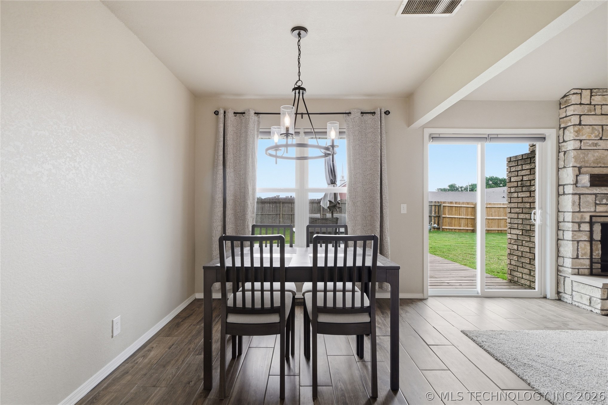 2517 S Hickory Avenue Broken Arrow OK 74012
