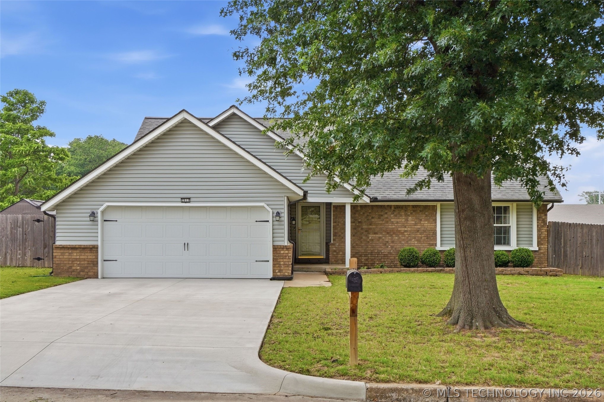 2517 S Hickory Avenue Broken Arrow OK 74012