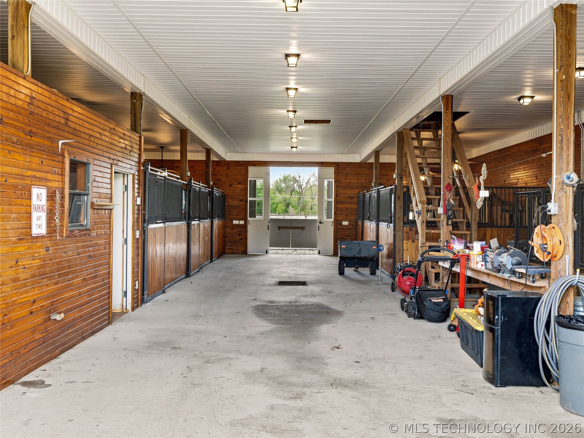 33021 S 625 Road Grove OK 74344