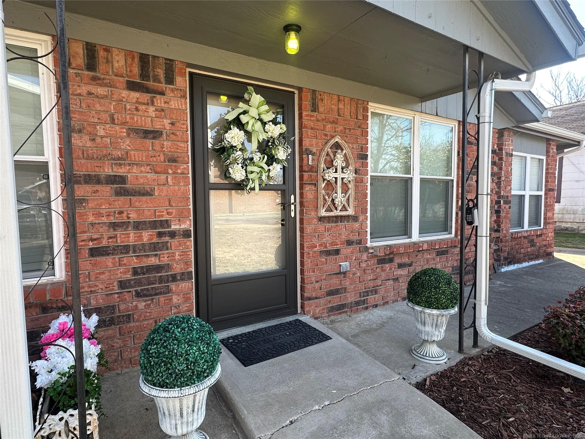 507 S 2nd Street Morris OK 74445