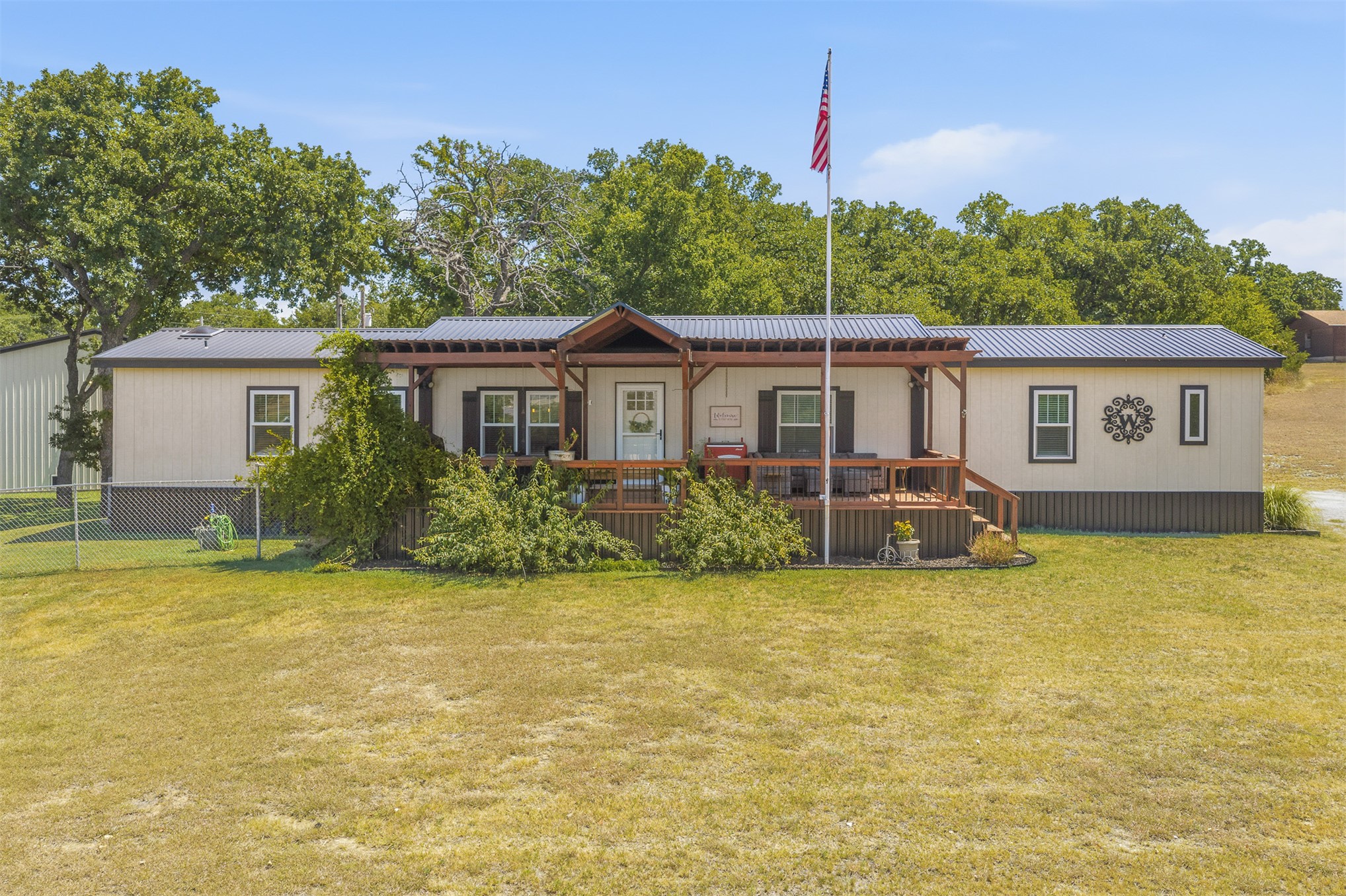 1418 First Street Velma OK 73491