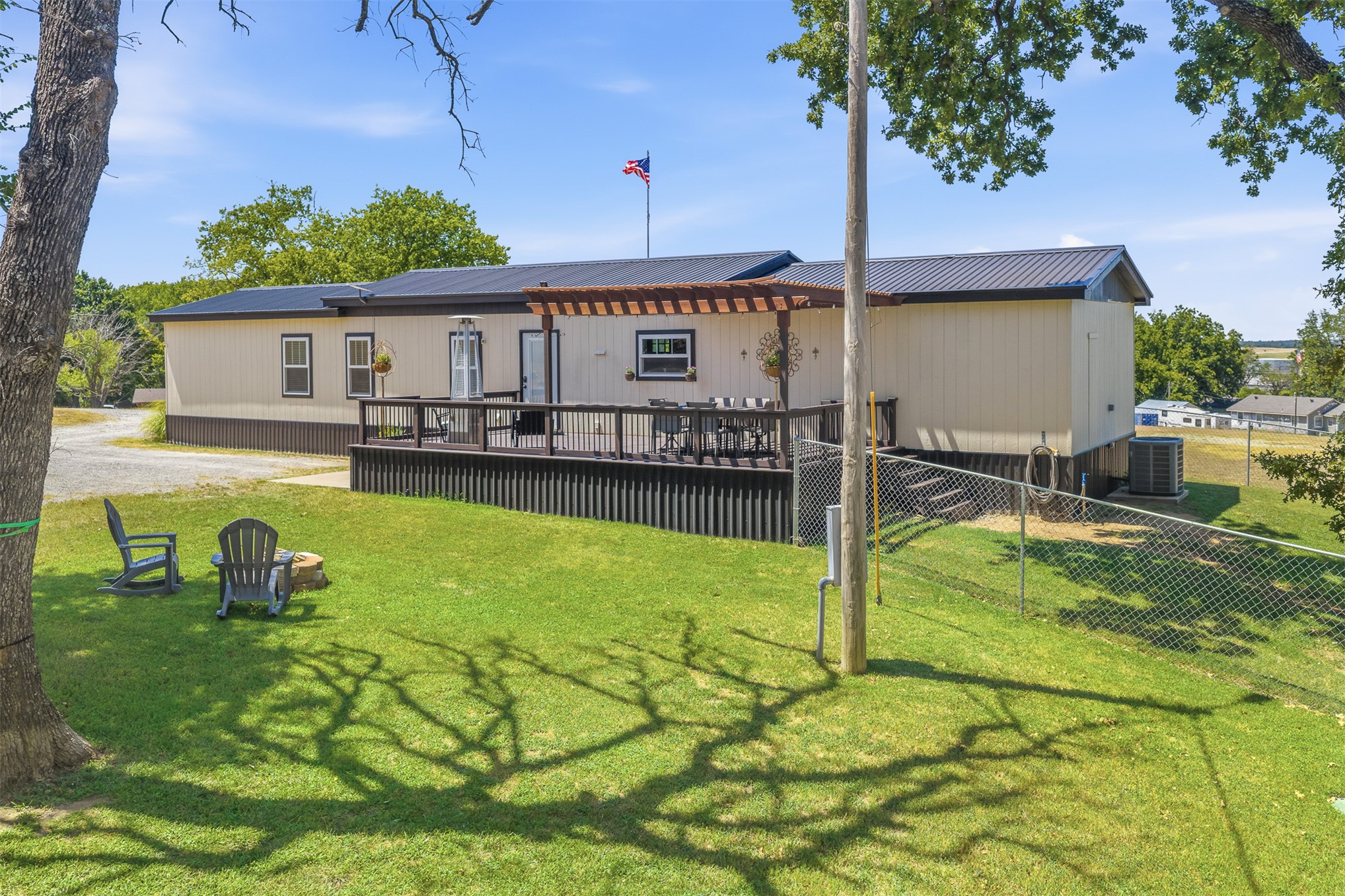 1418 First Street Velma OK 73491
