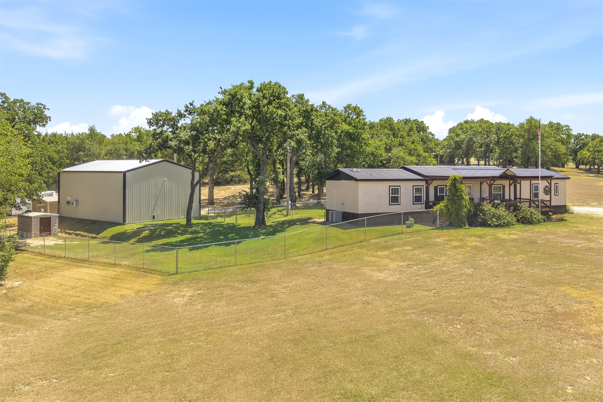1418 First Street Velma OK 73491