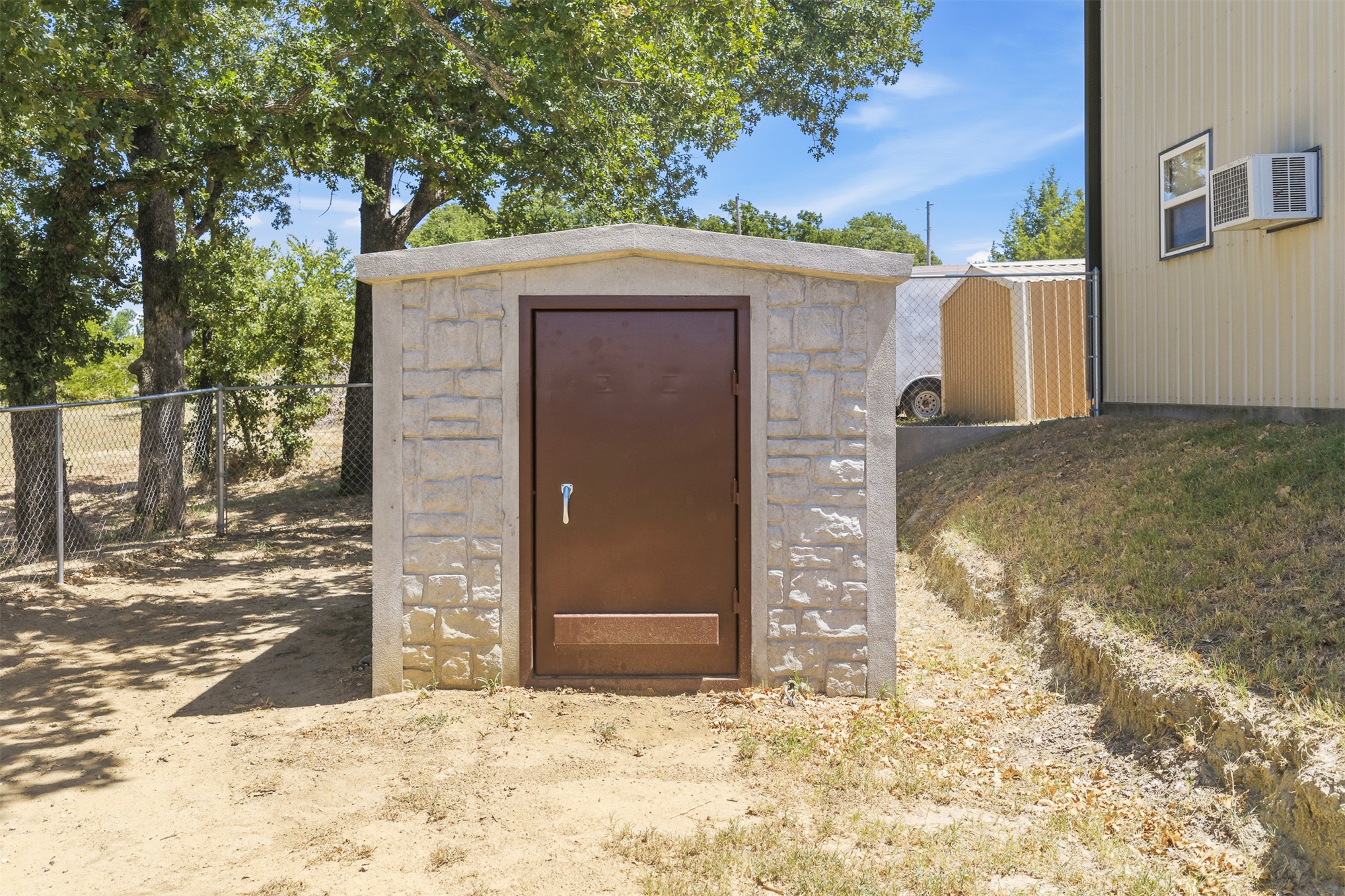 1418 First Street Velma OK 73491