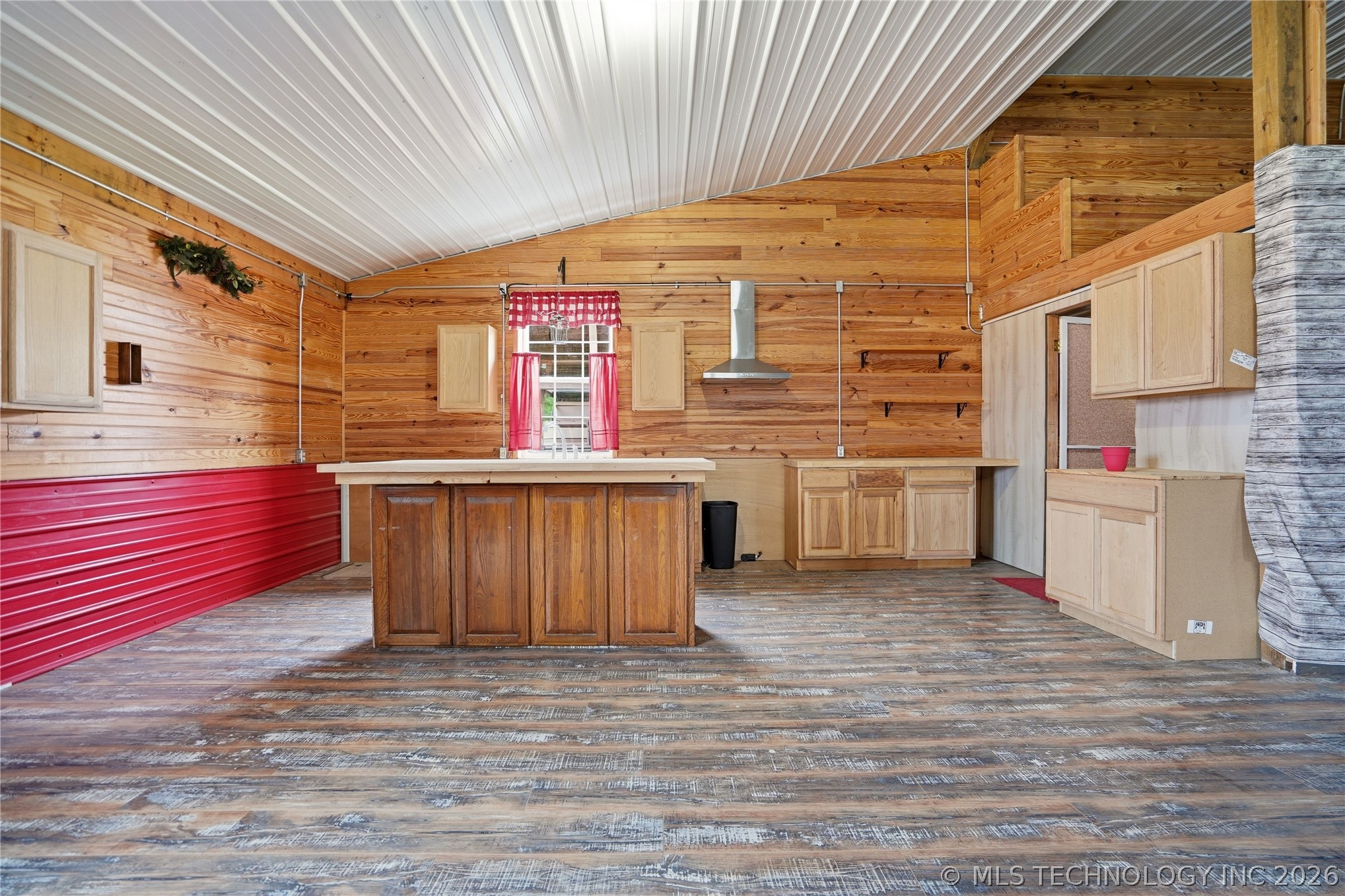 113 S Wilder Chouteau OK 74337