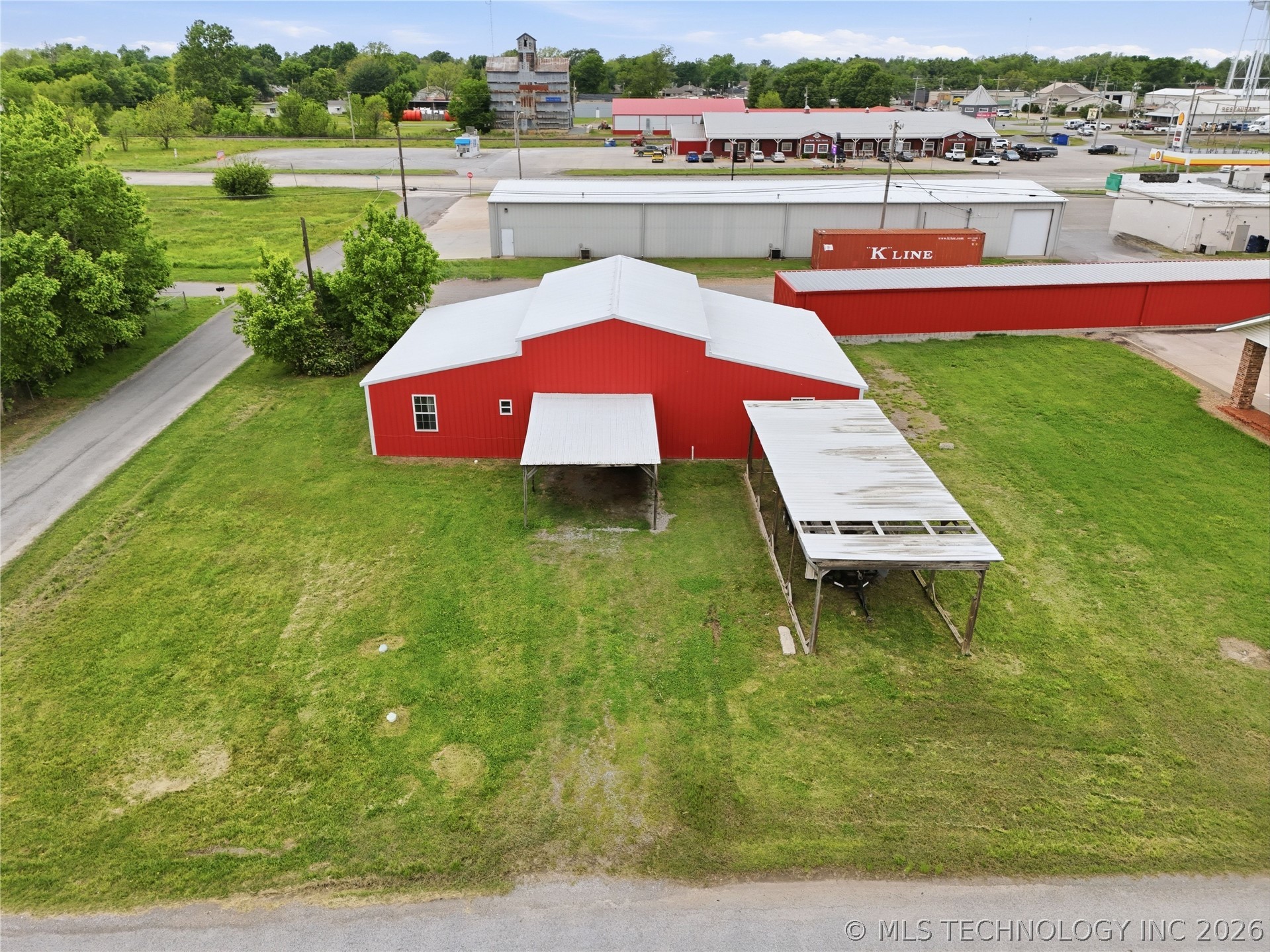 113 S Wilder Chouteau OK 74337