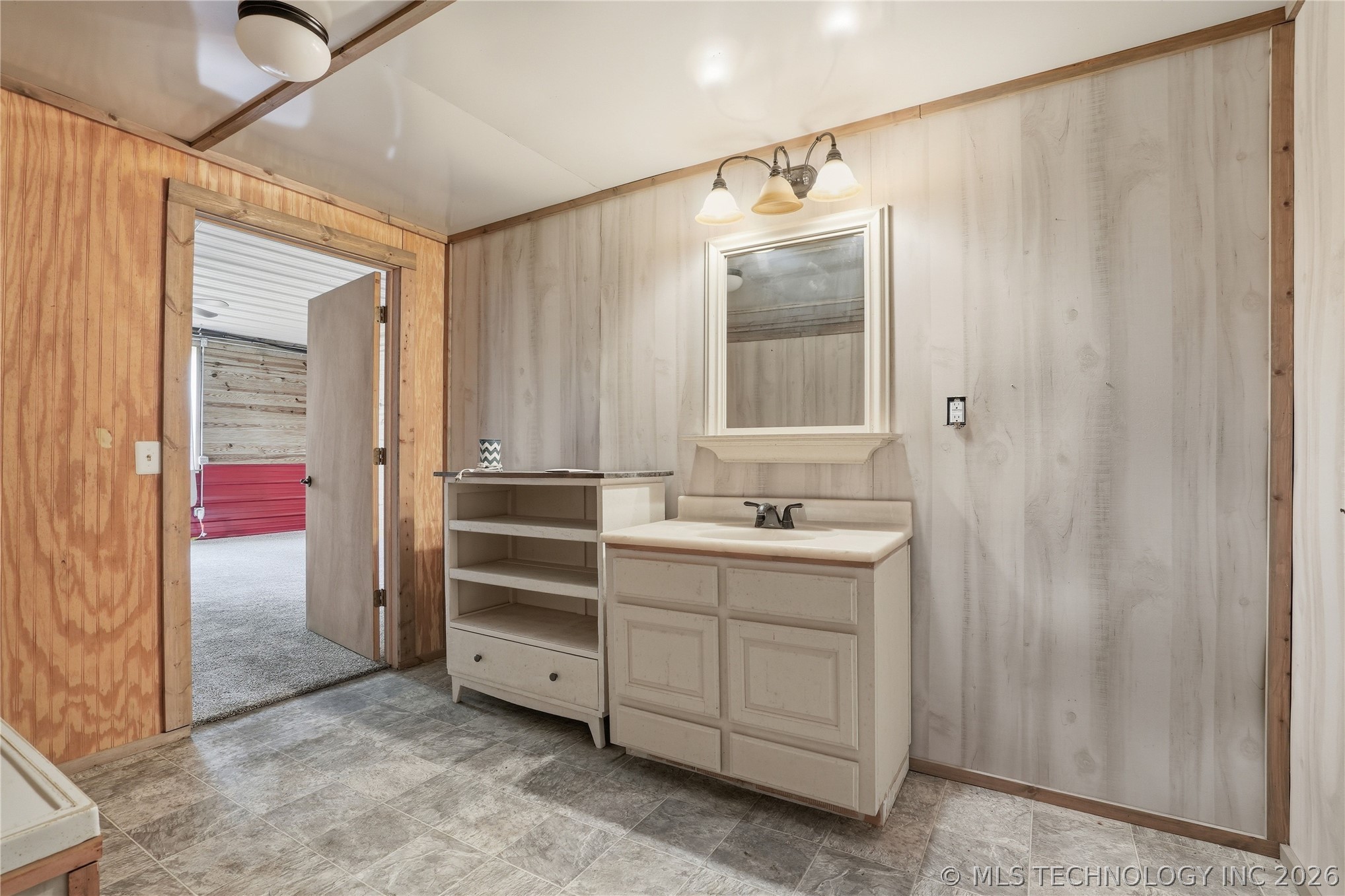 113 S Wilder Chouteau OK 74337