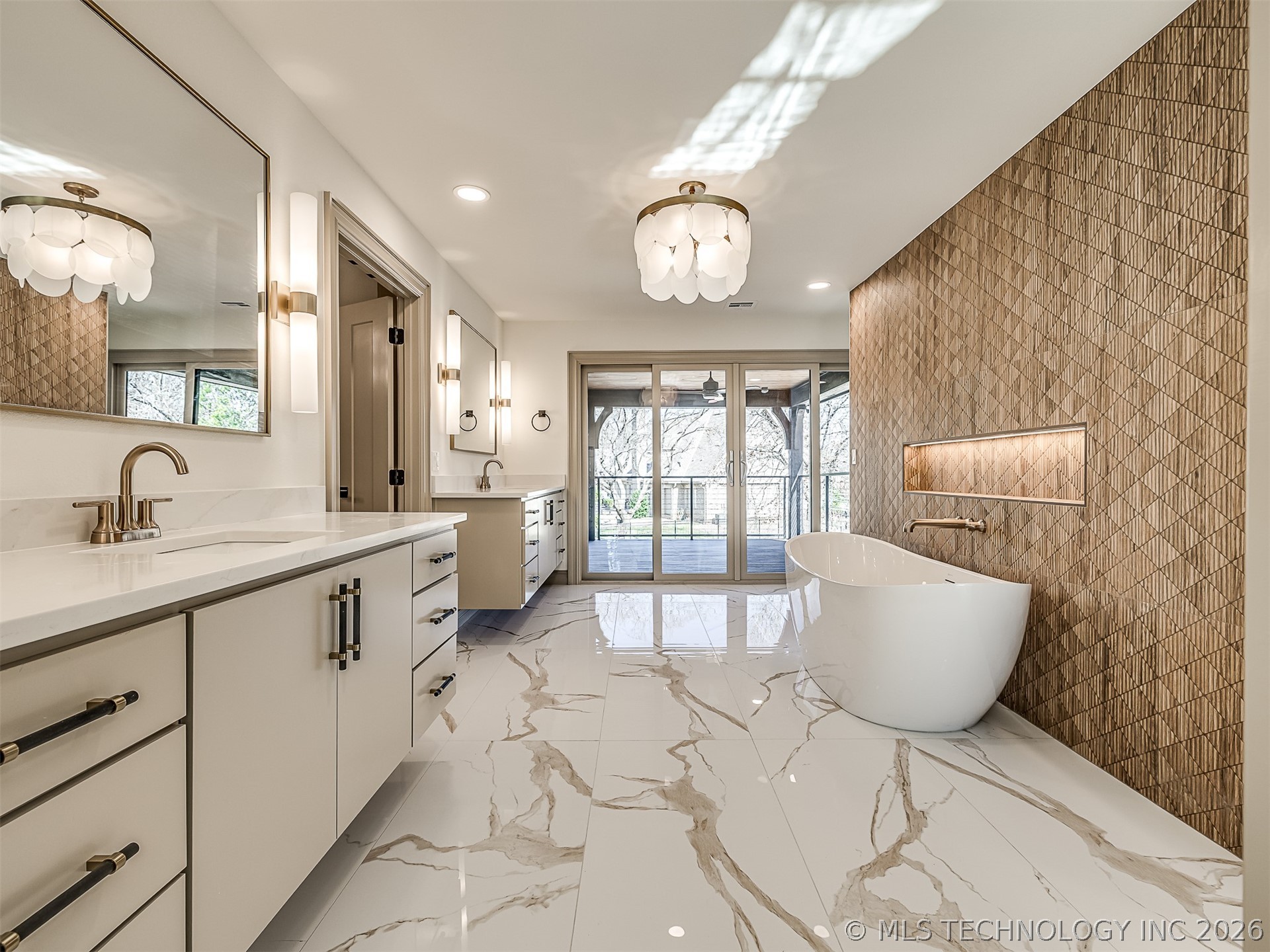 19019 Woodmere Street Owasso OK 74055