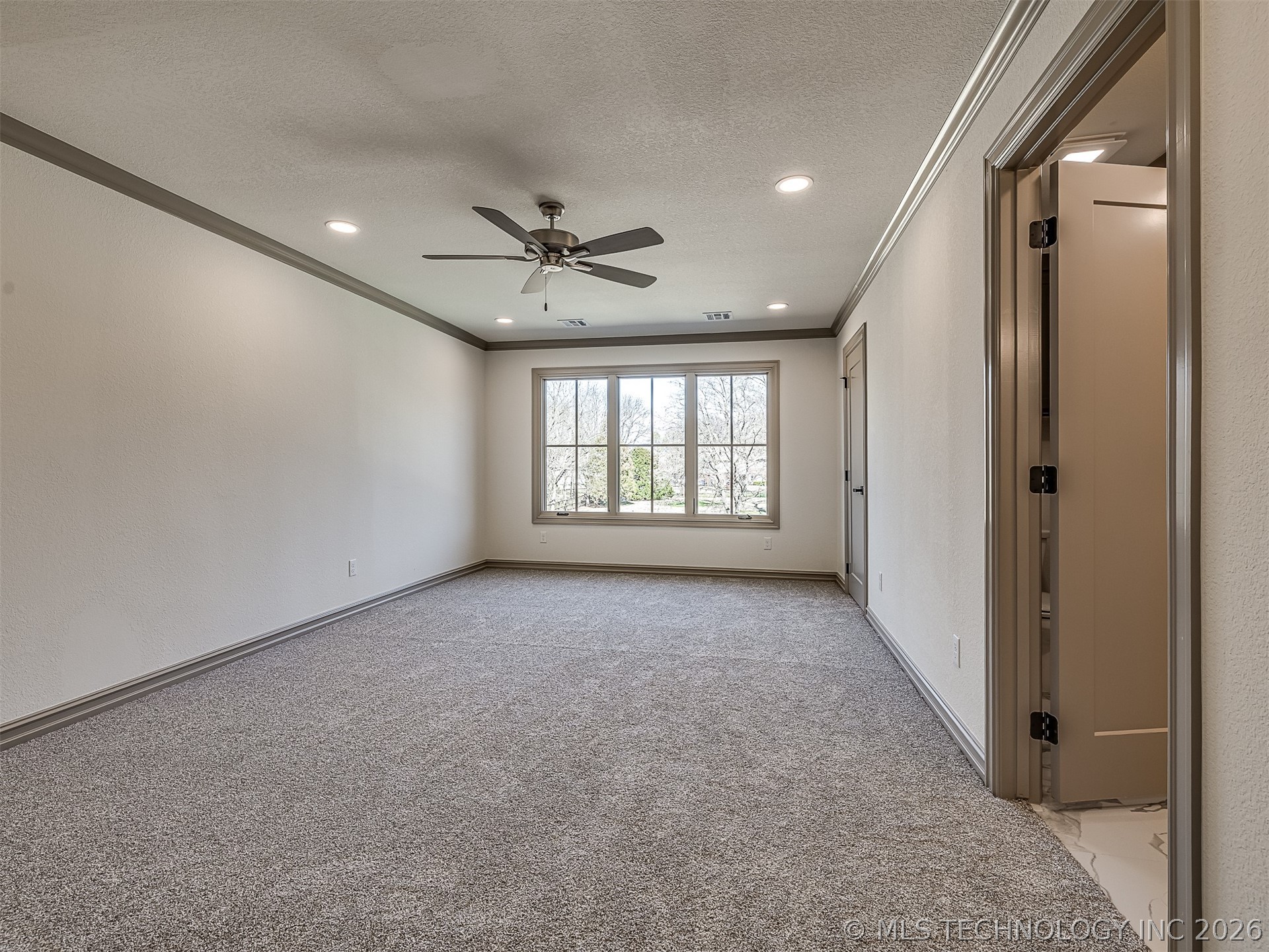 19019 Woodmere Street Owasso OK 74055