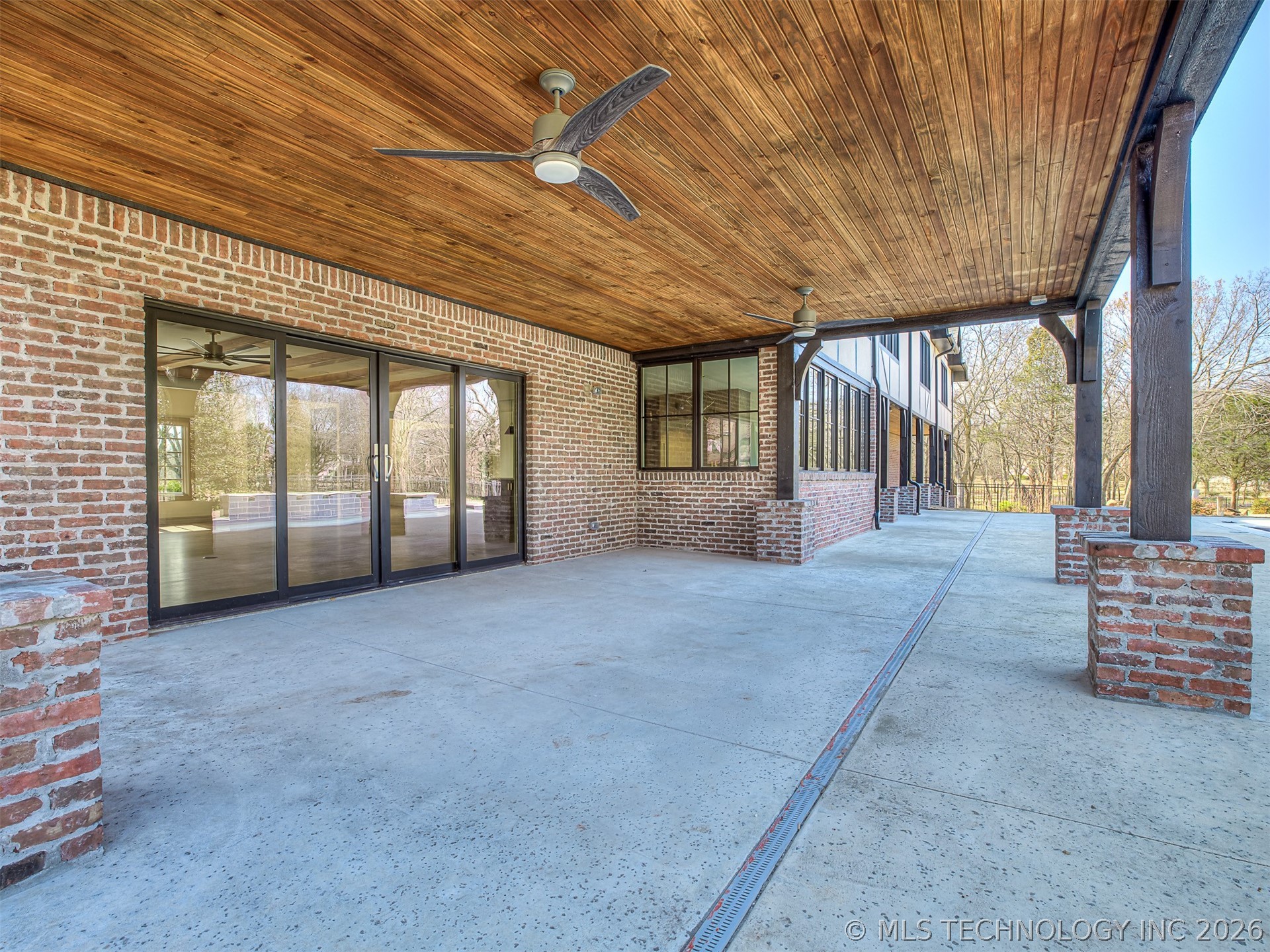 19019 Woodmere Street Owasso OK 74055