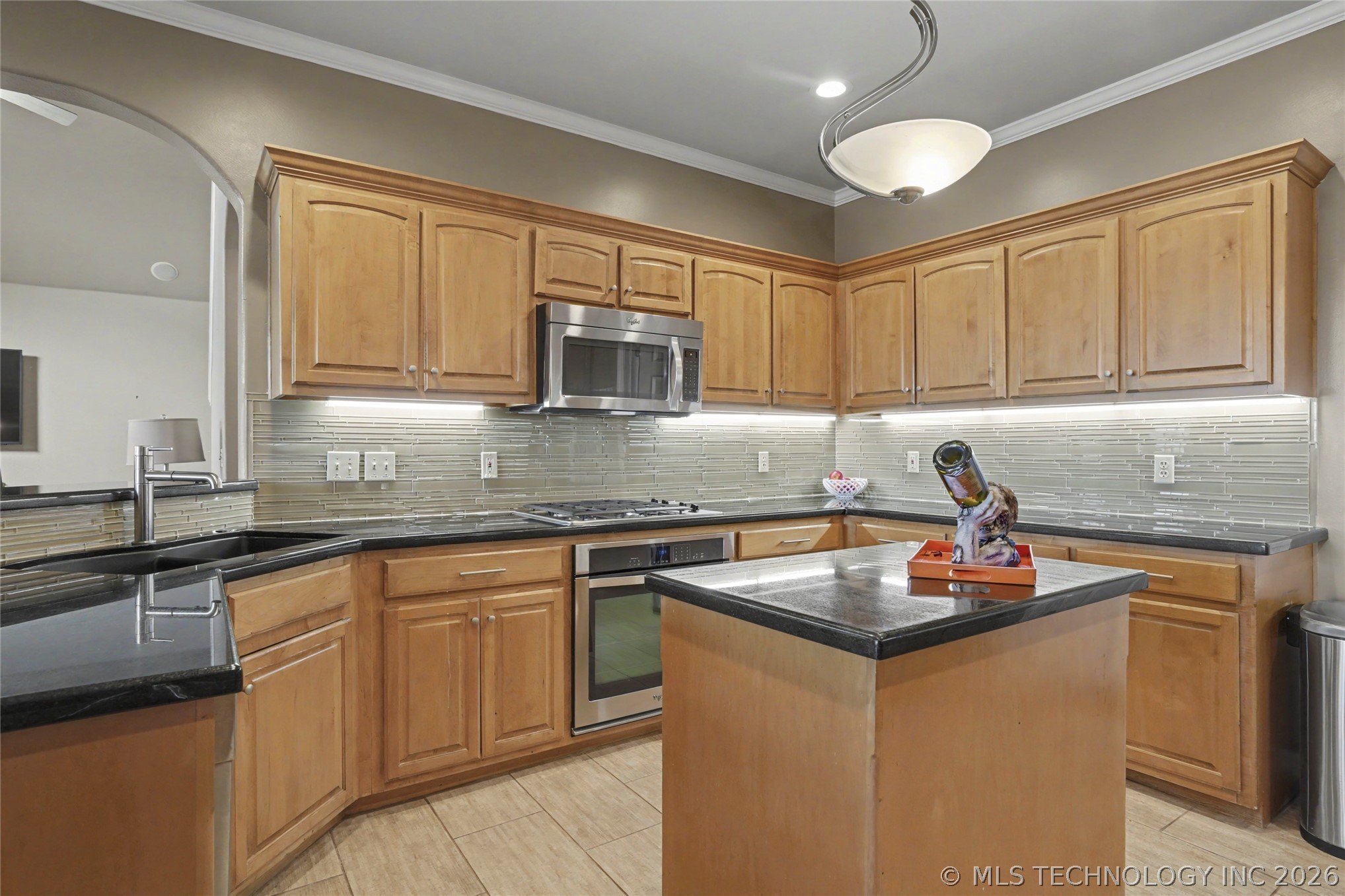 8320 S 257th East Avenue Broken Arrow OK 74014