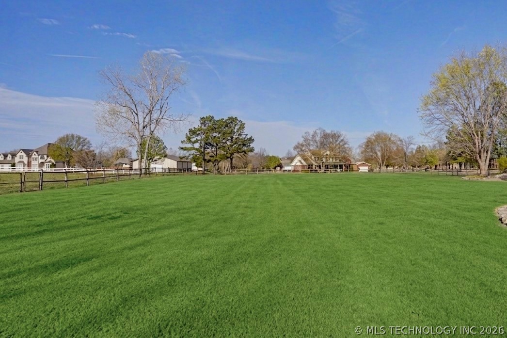 8320 S 257th East Avenue Broken Arrow OK 74014